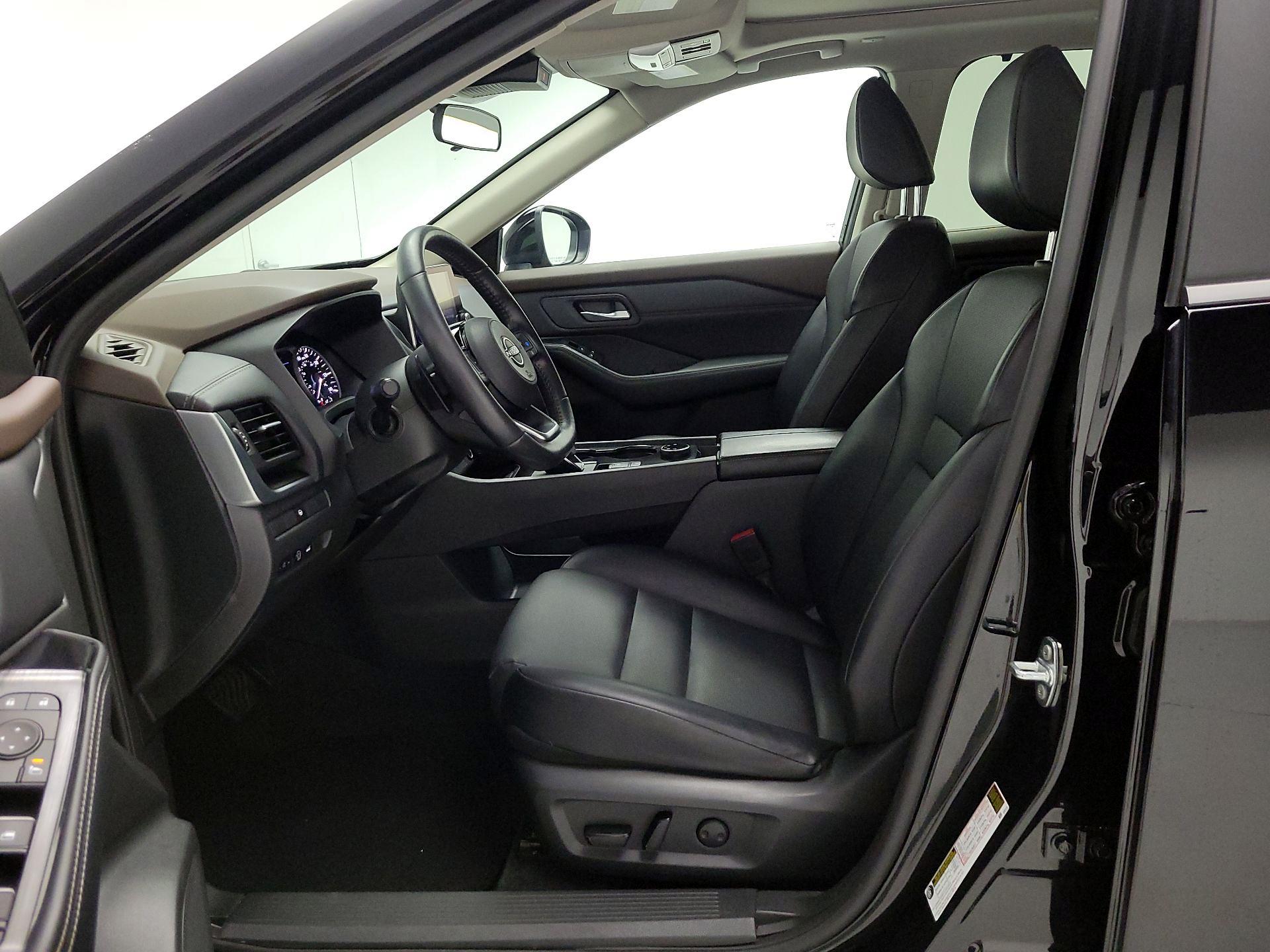 Thumbnail: 2023 Nissan Rogue - 11