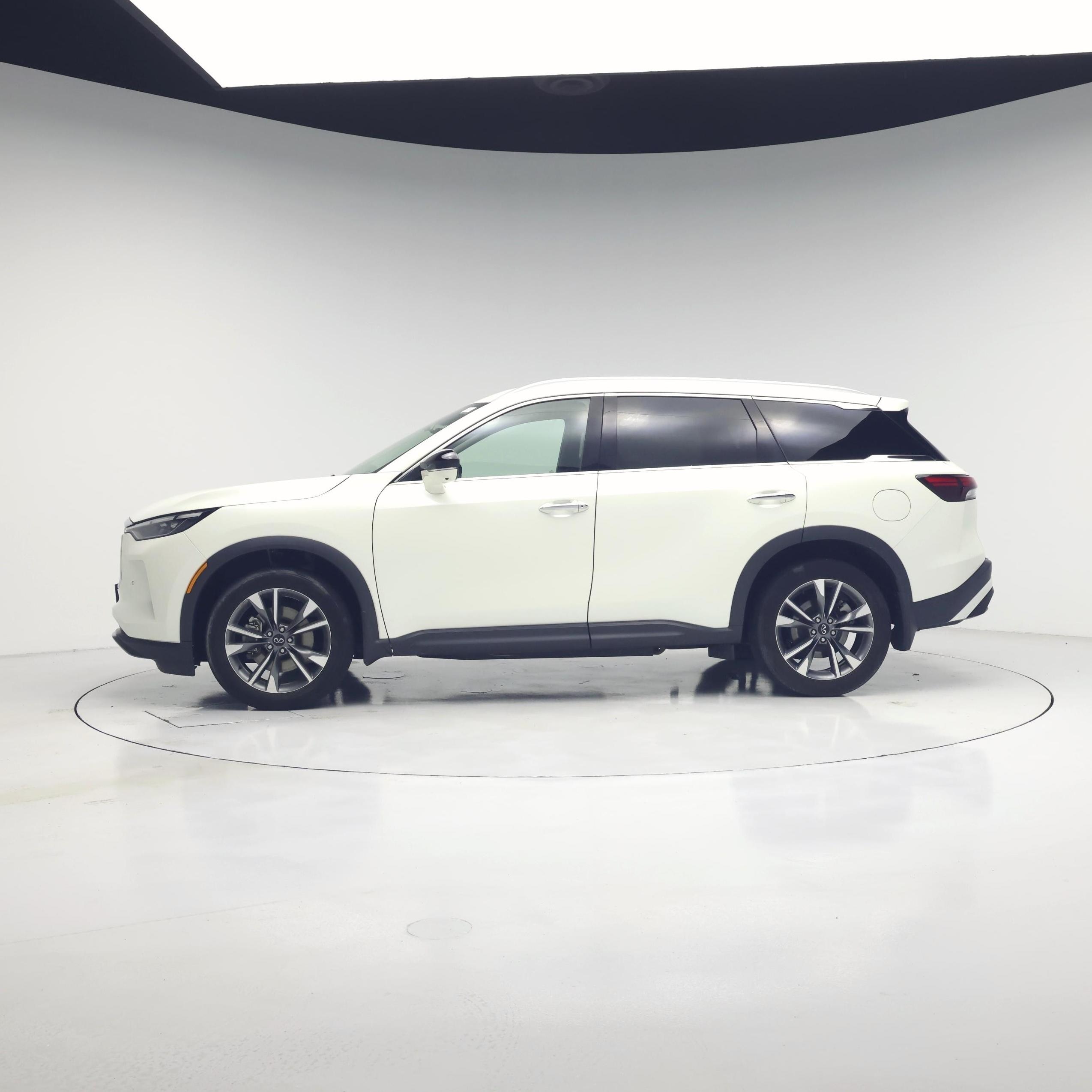 Thumbnail: 2023 INFINITI QX60 - 3