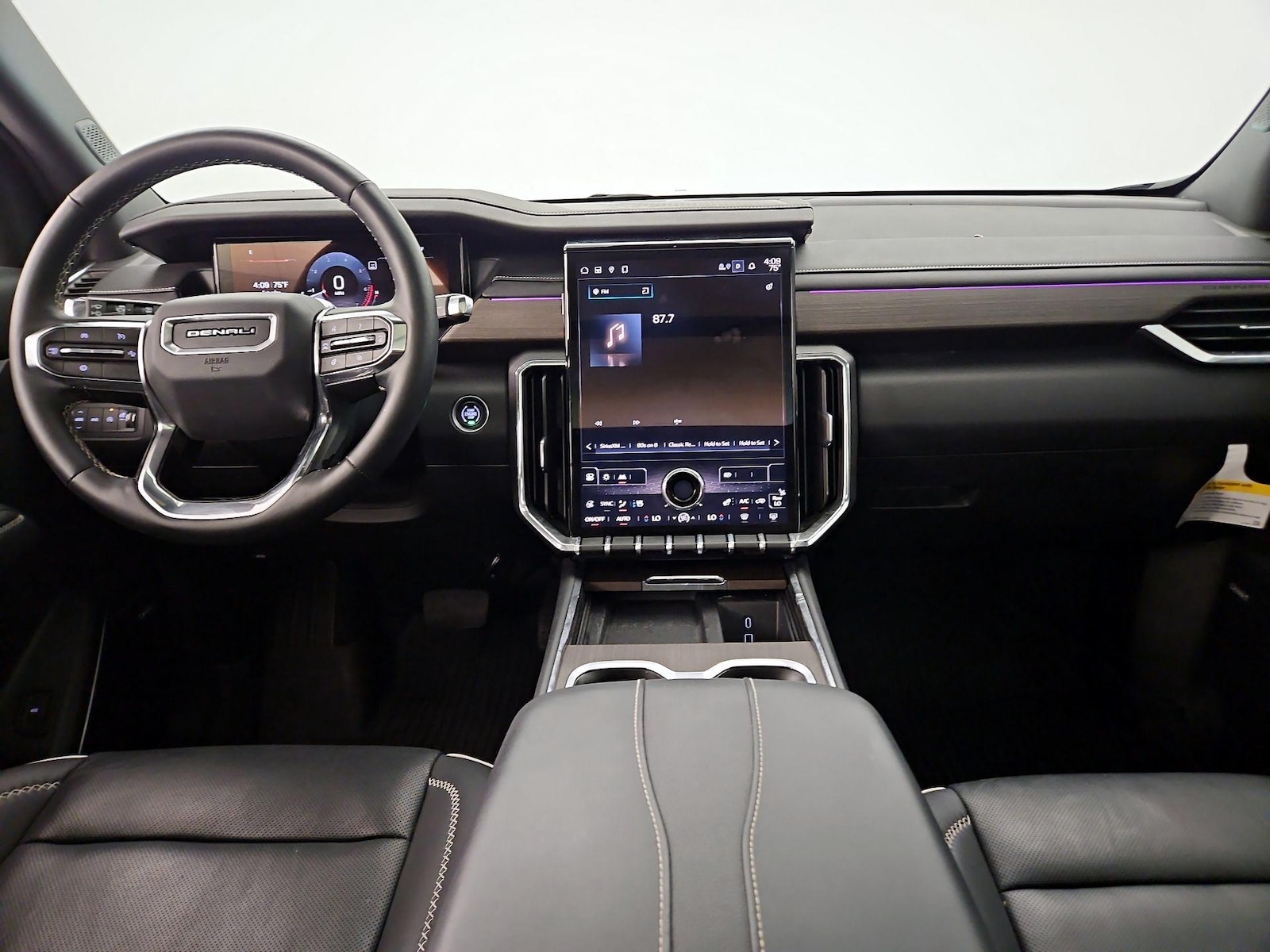 2024 GMC Acadia Denali - Photo 10