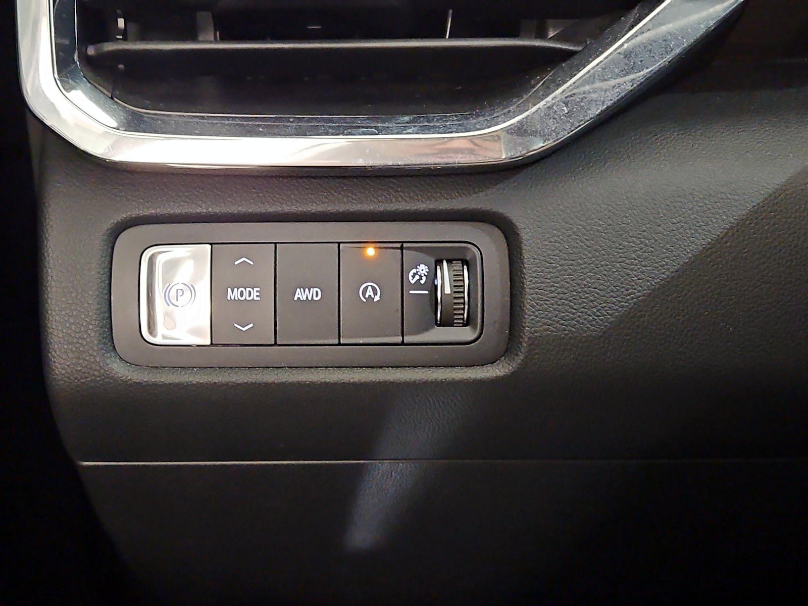 2024 GMC Acadia Denali - Photo 14