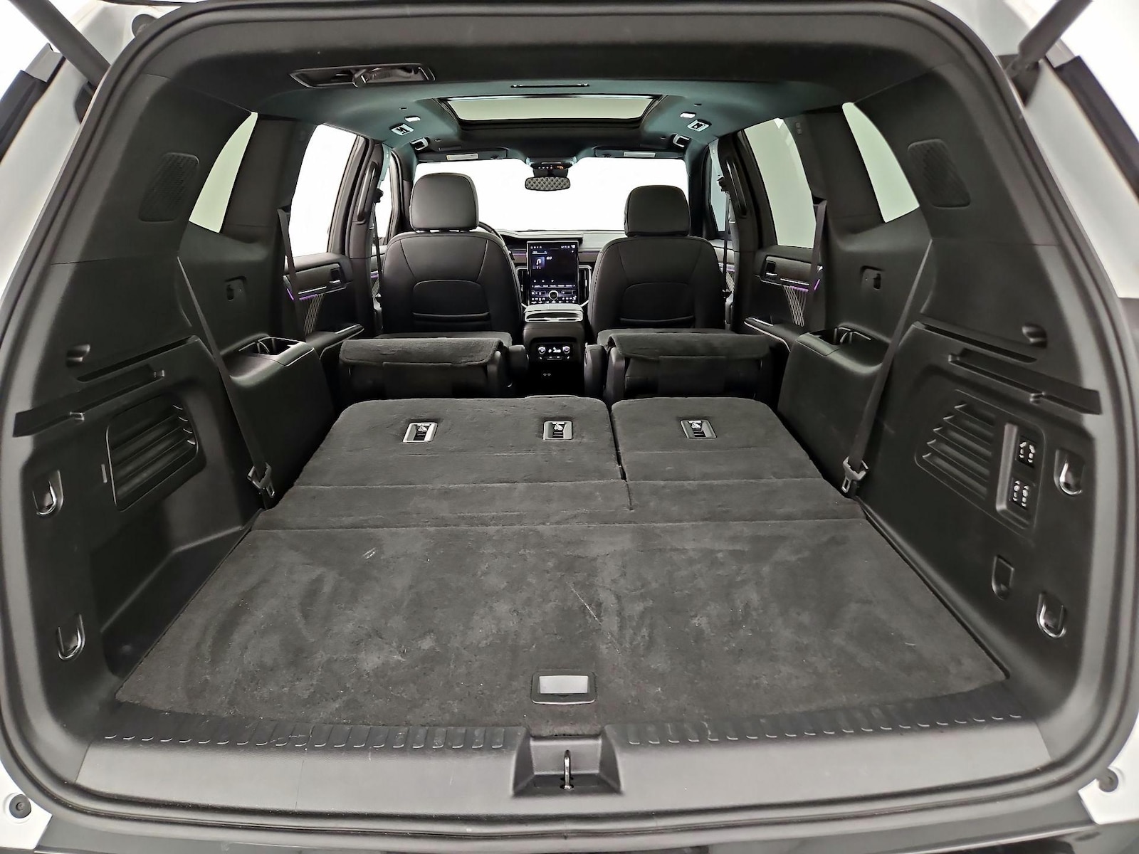 2024 GMC Acadia Denali - Photo 25