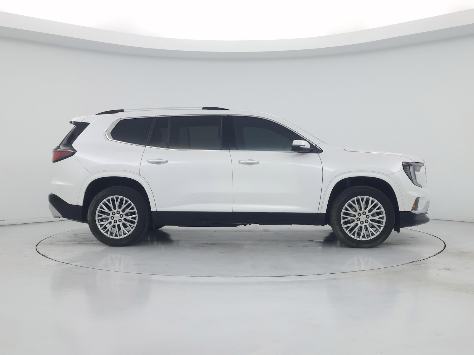 2024 GMC Acadia Denali - Photo 8