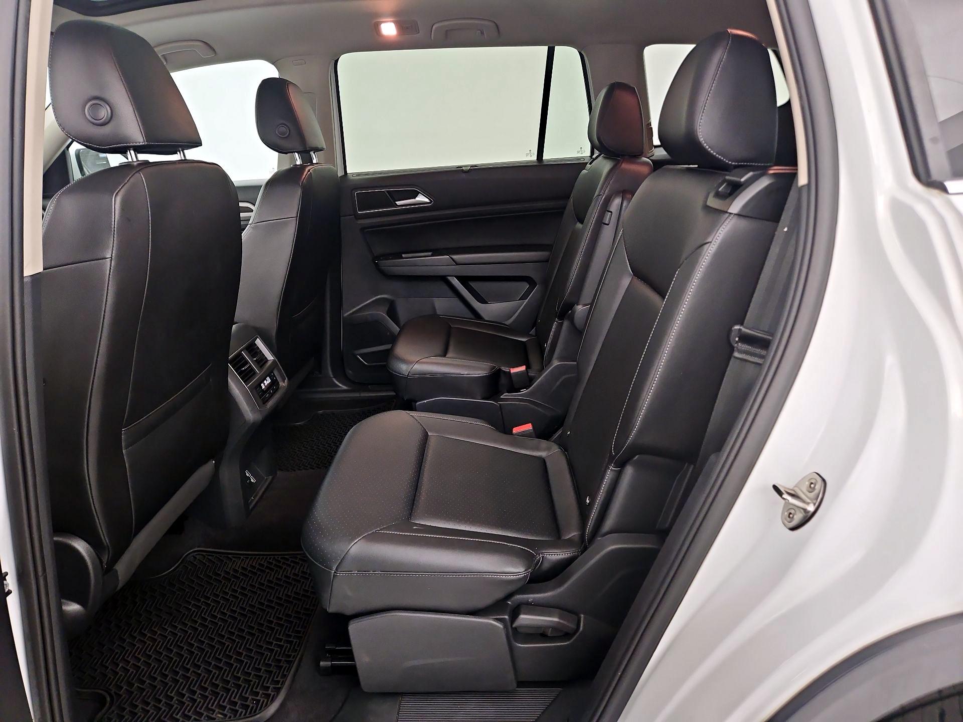 Thumbnail: 2019 Volkswagen Atlas - 17