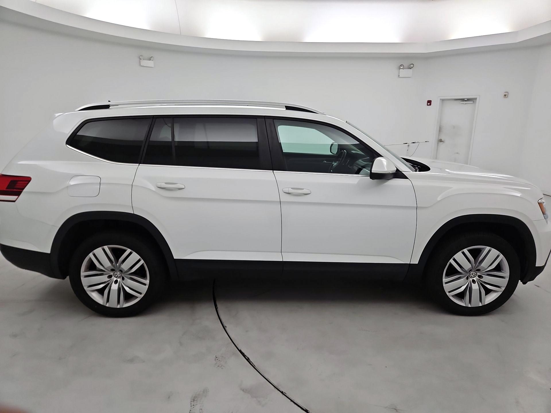 Thumbnail: 2019 Volkswagen Atlas - 4