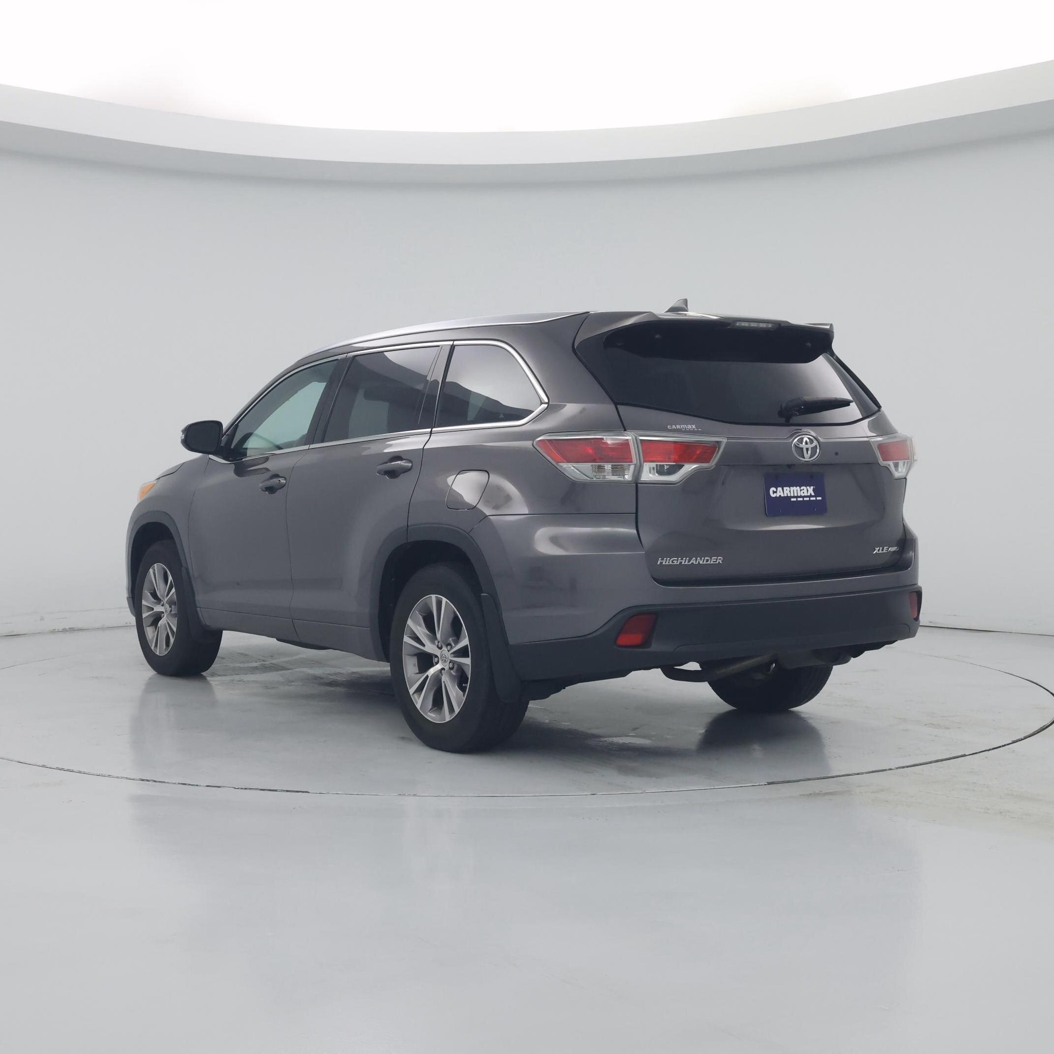 Thumbnail: 2014 Toyota Highlander - 2
