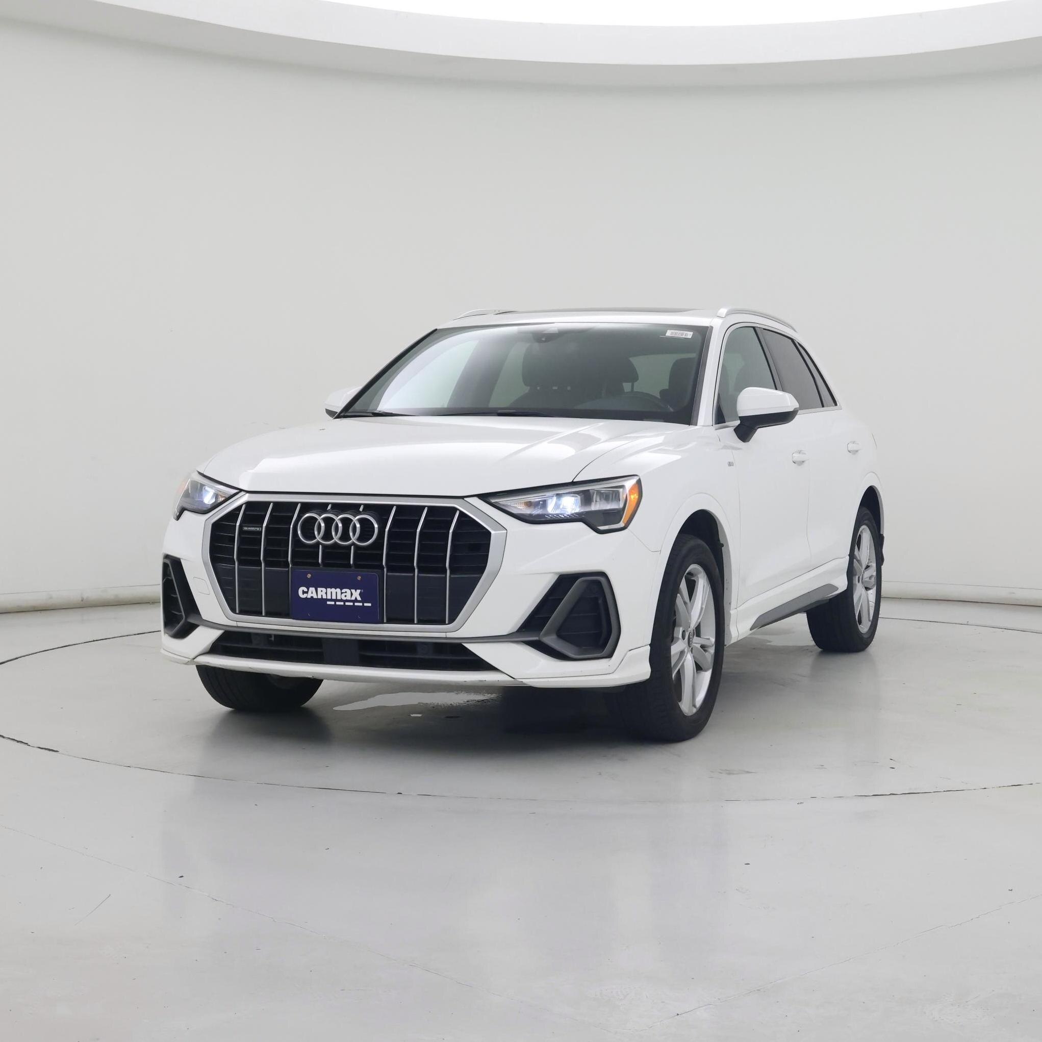 Thumbnail: 2021 Audi Q3 - 4
