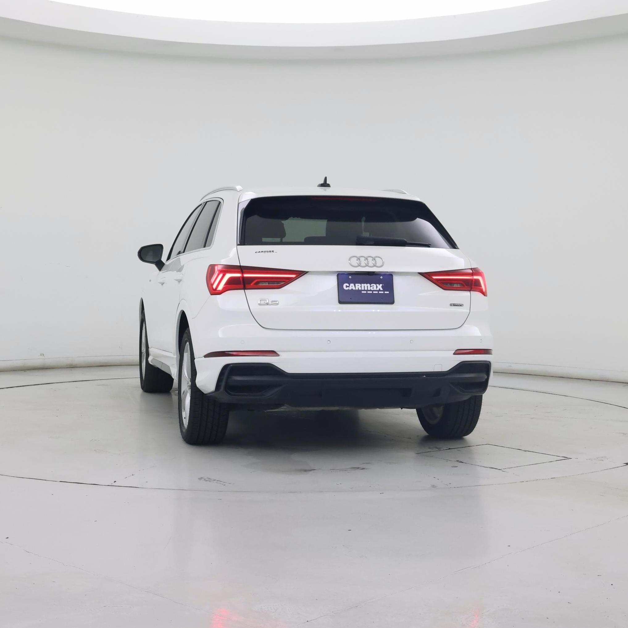 Thumbnail: 2021 Audi Q3 - 6