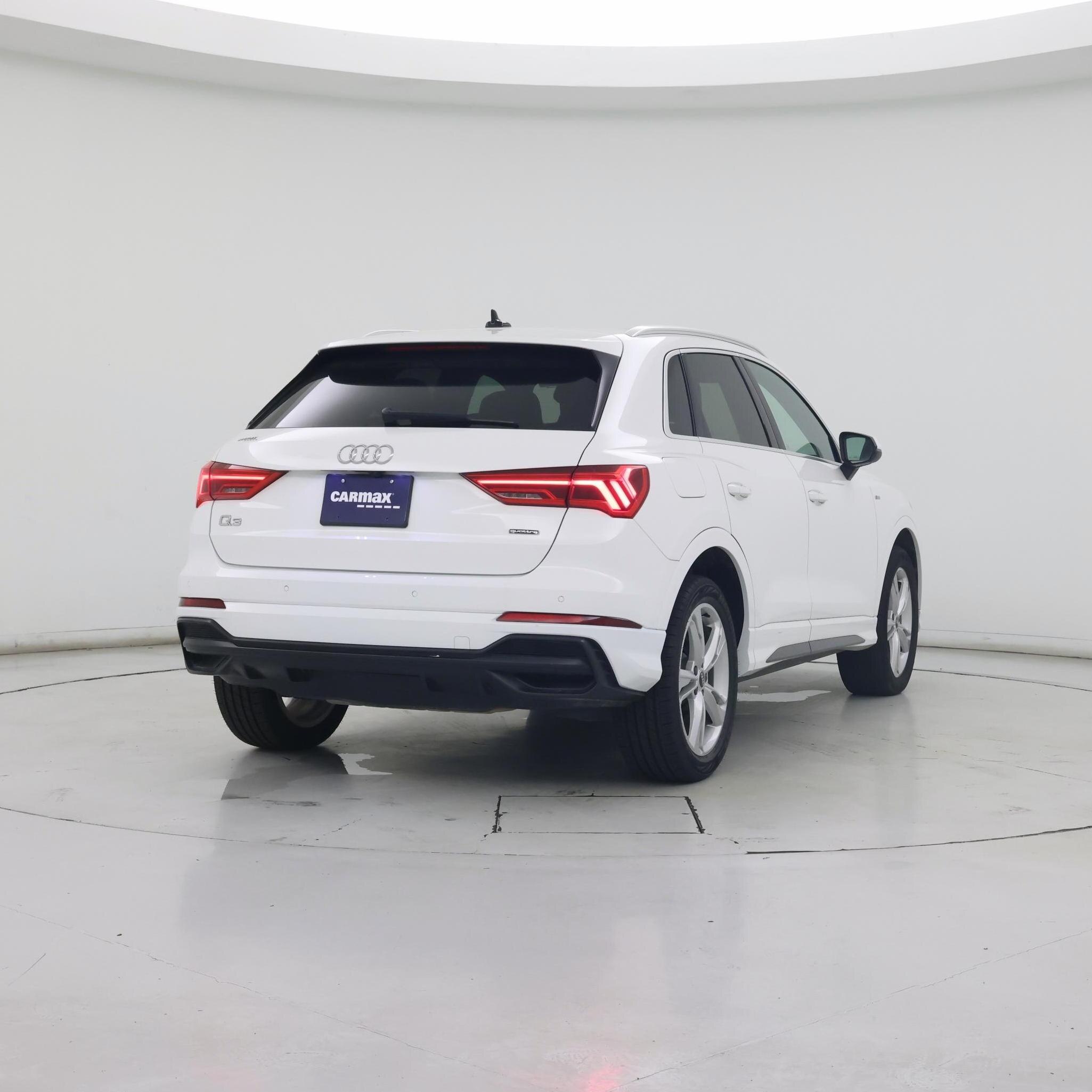 Thumbnail: 2021 Audi Q3 - 8