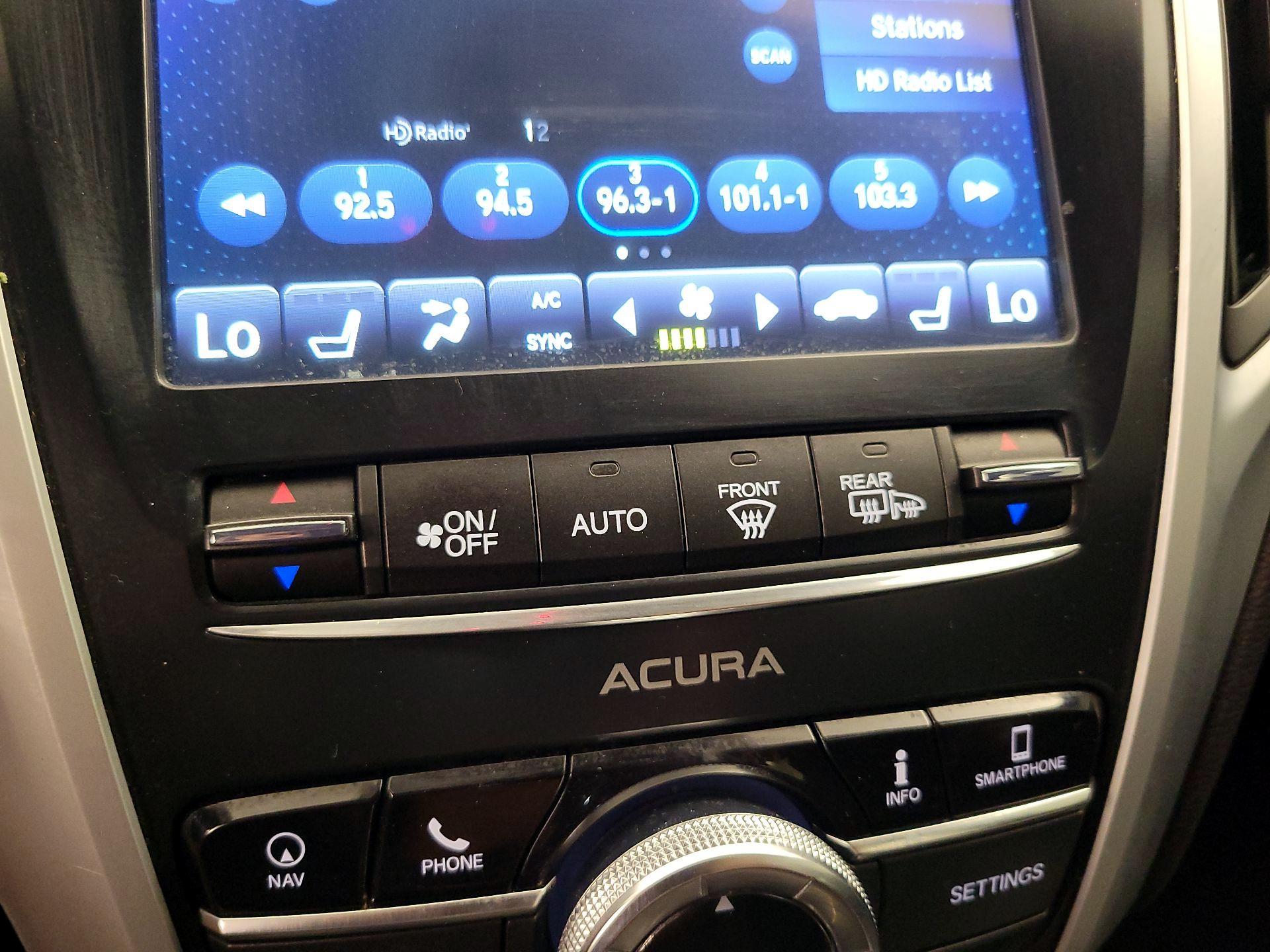 Thumbnail: 2019 Acura TLX - 17
