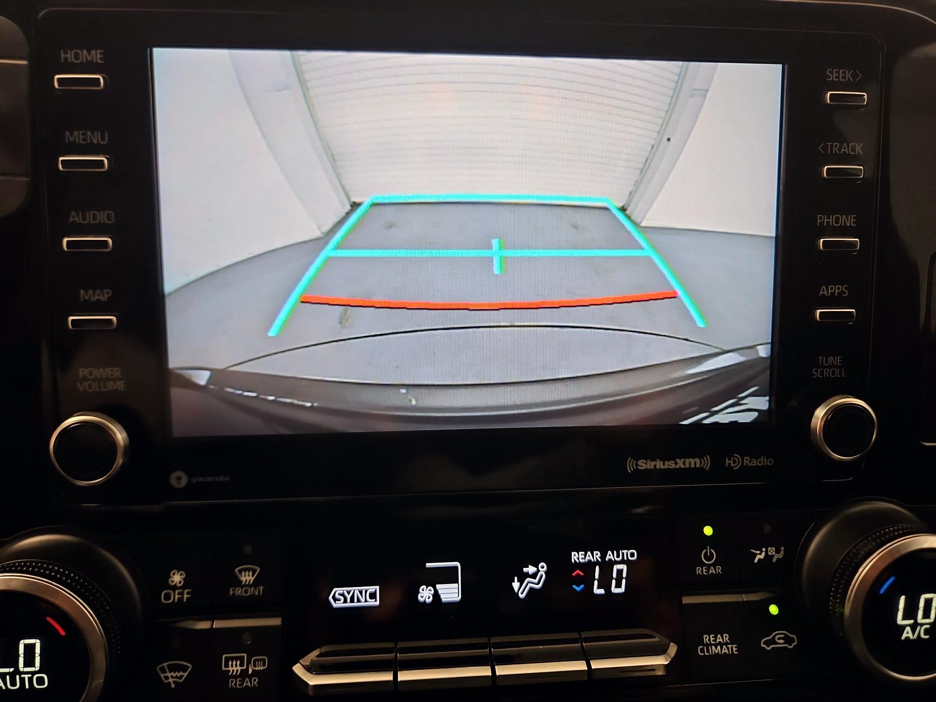 Thumbnail: 2021 Toyota Highlander - 14