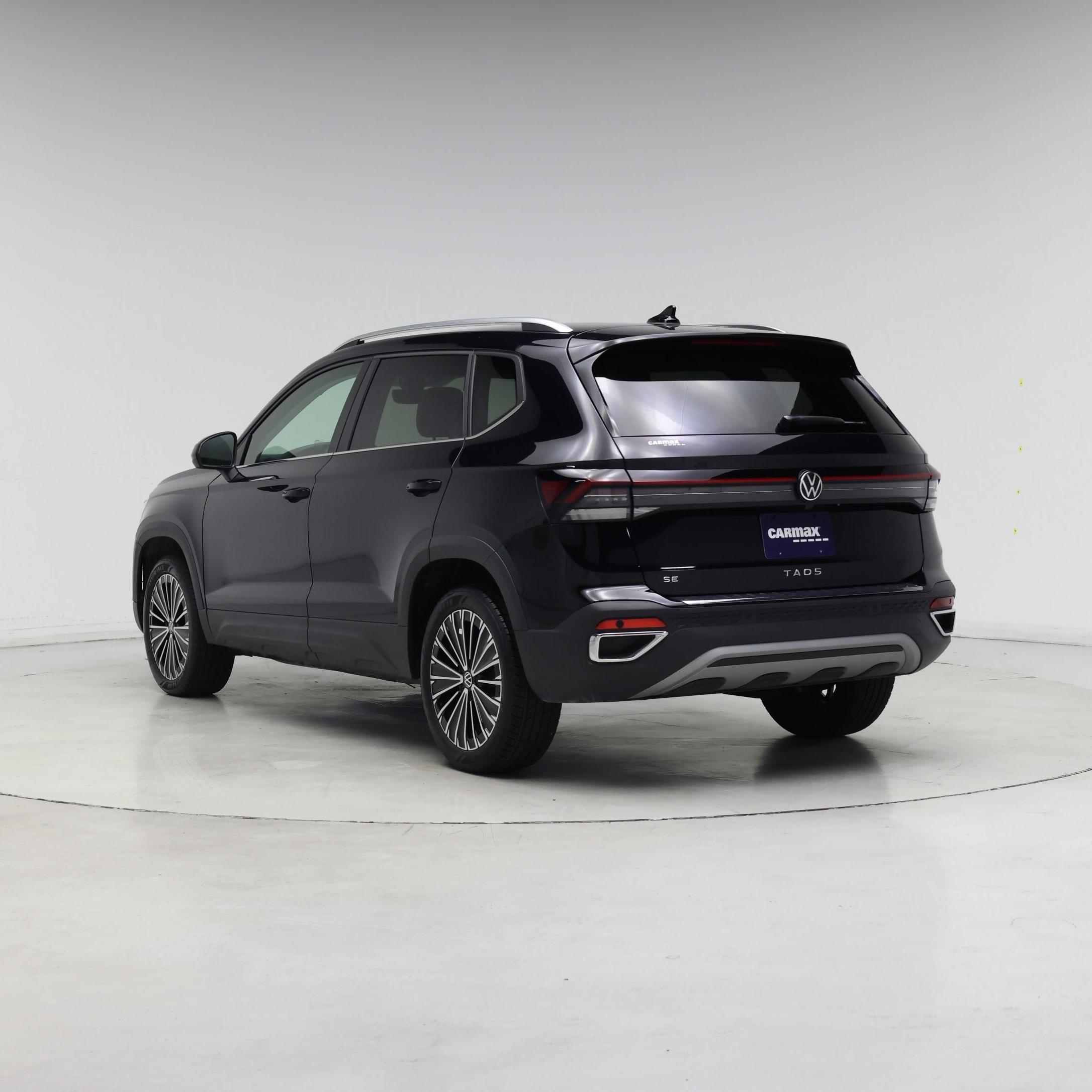 Thumbnail: 2025 Volkswagen Taos - 2