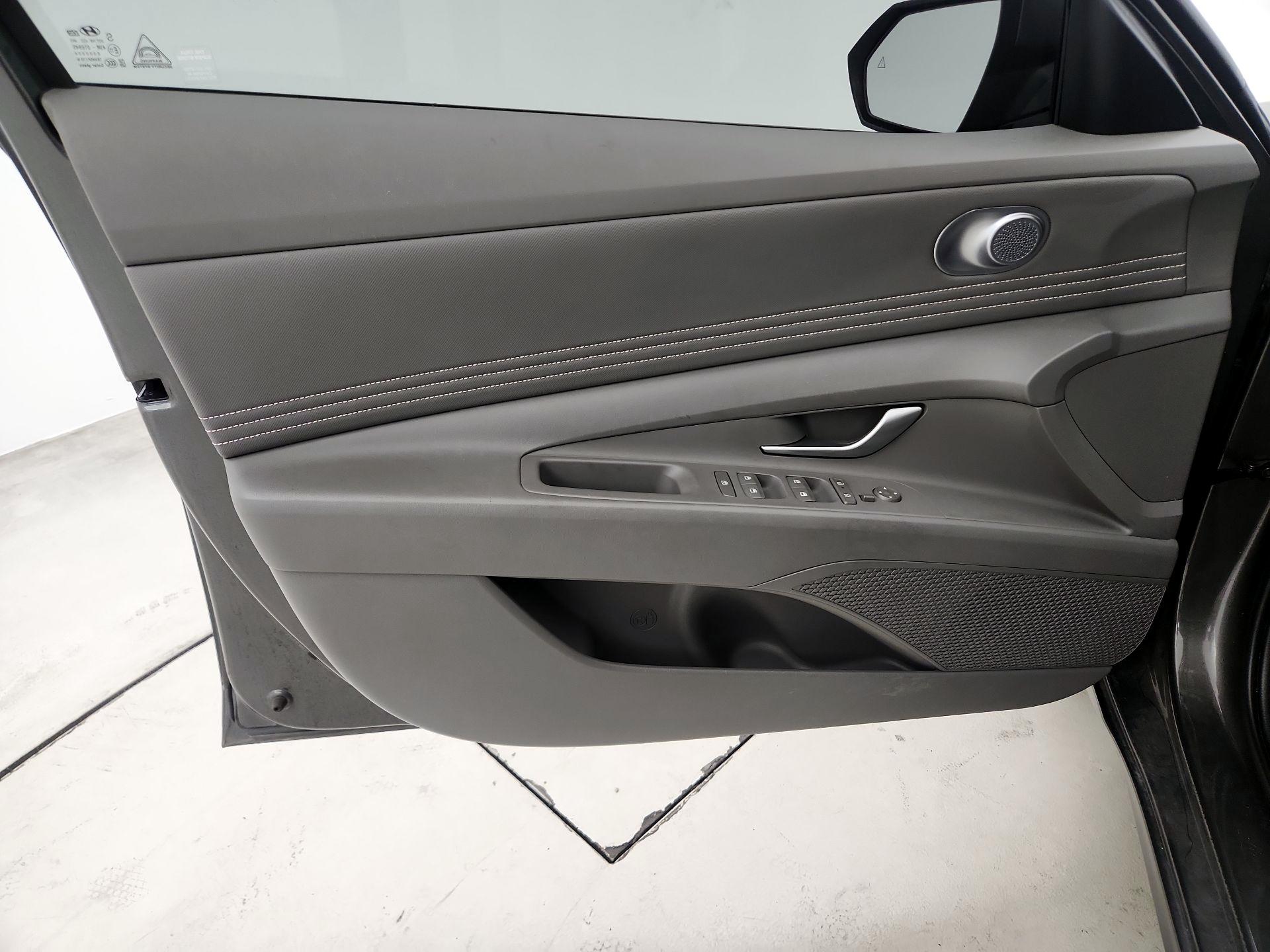 Thumbnail: 2024 Hyundai Elantra - 12