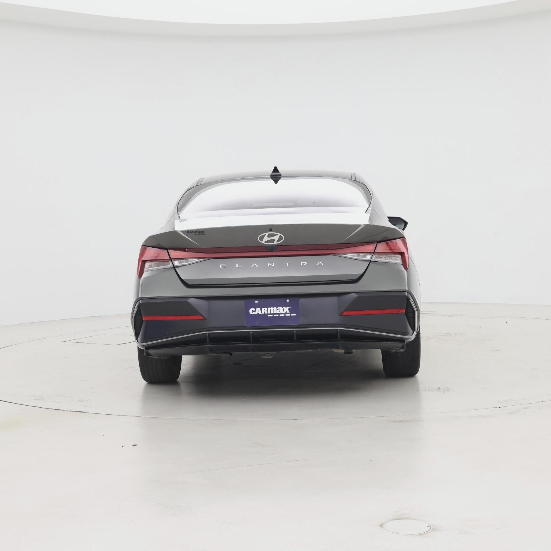 Thumbnail: 2024 Hyundai Elantra - 6