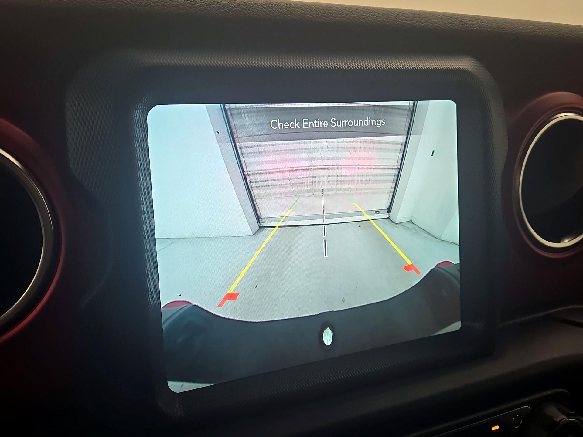 Thumbnail: 2022 Jeep Gladiator - 15