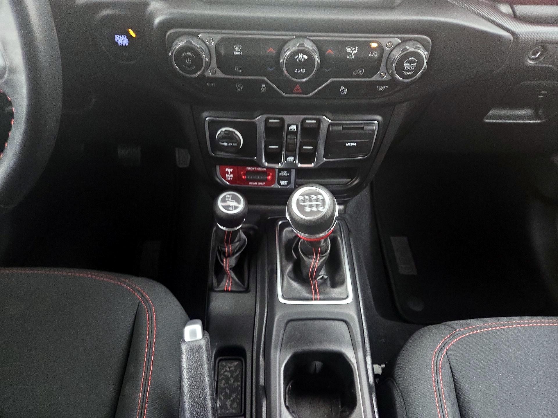 Thumbnail: 2022 Jeep Gladiator - 18