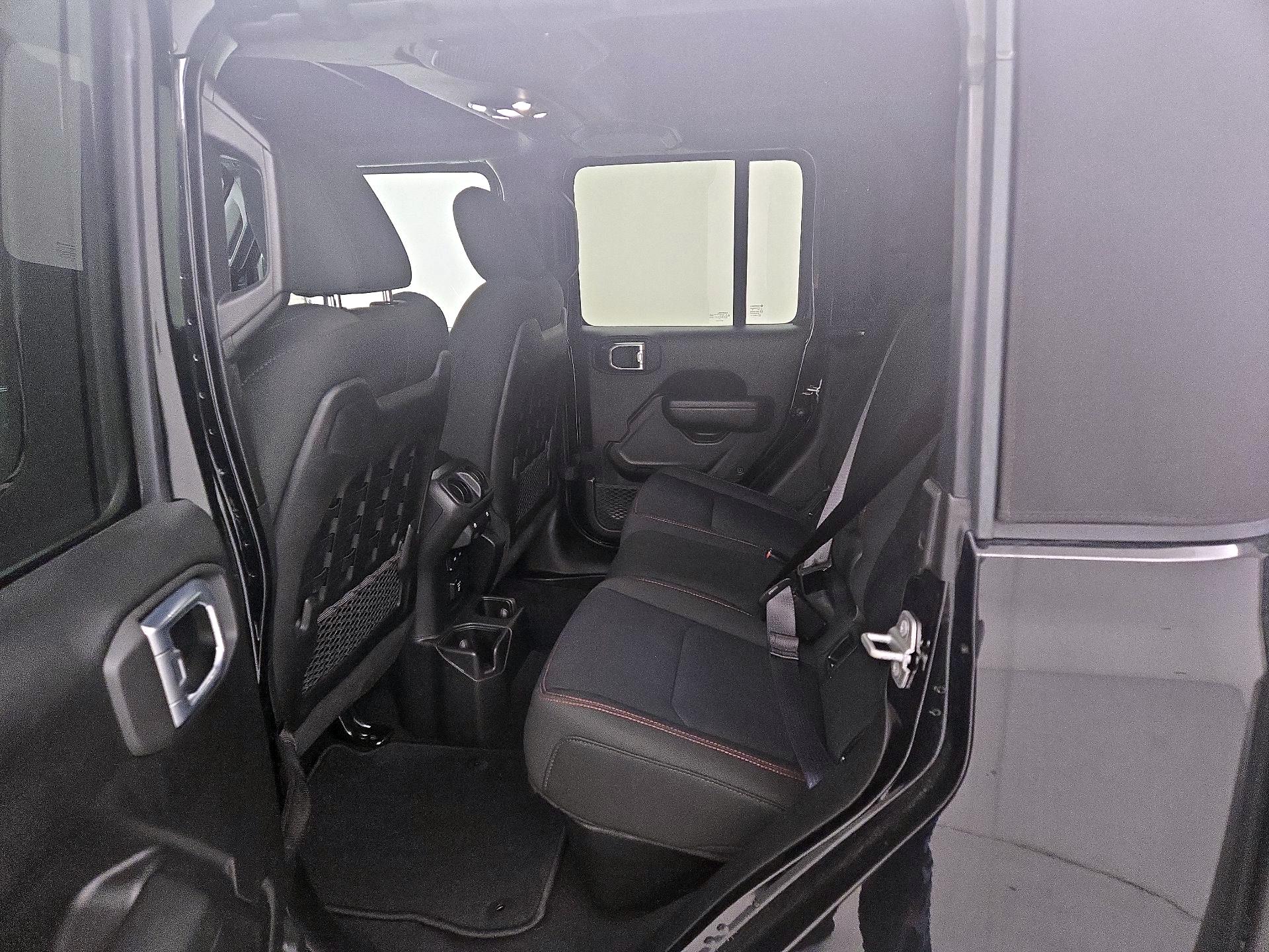 Thumbnail: 2022 Jeep Gladiator - 20