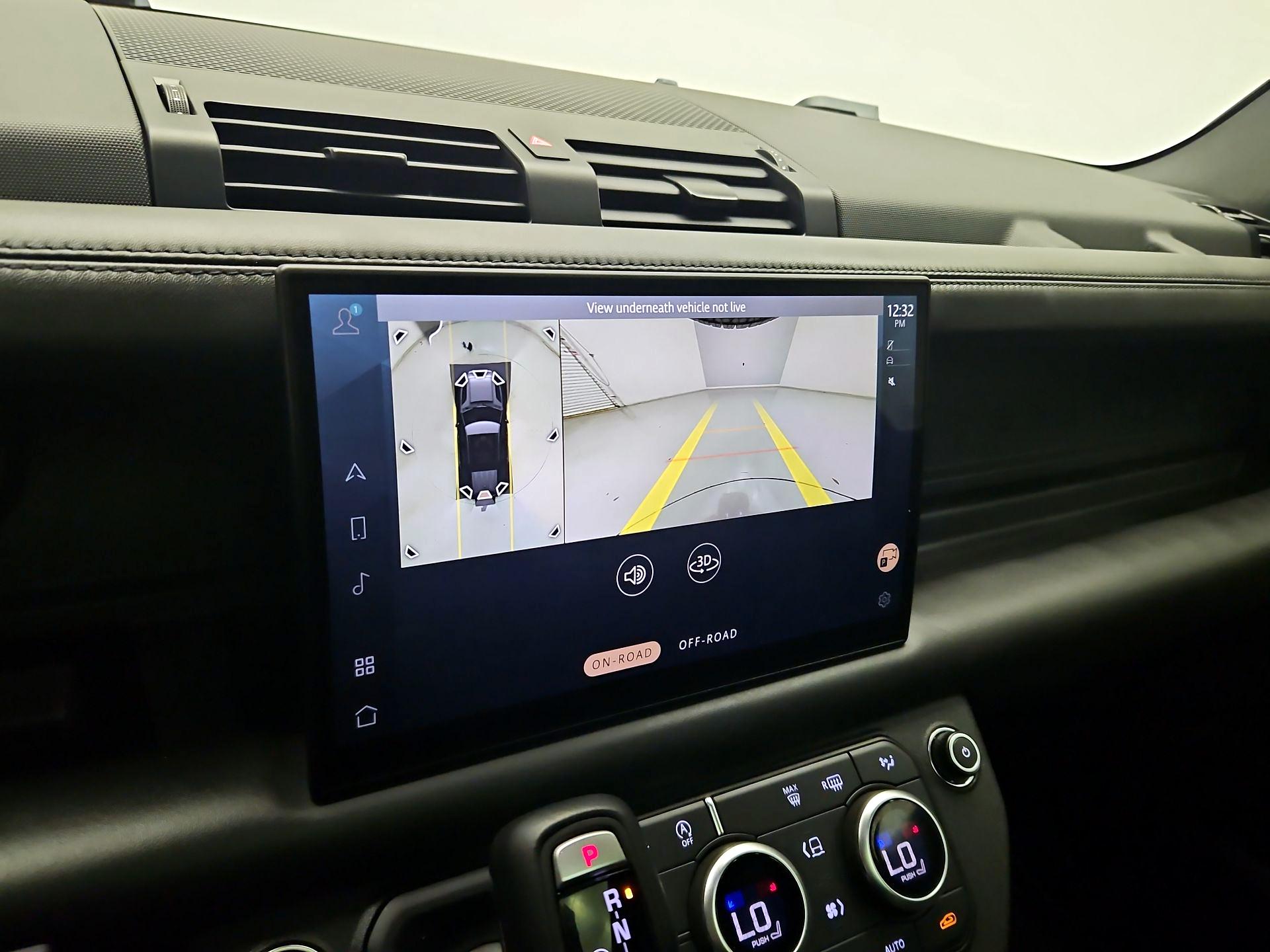 Thumbnail: 2025 Land Rover Defender - 14