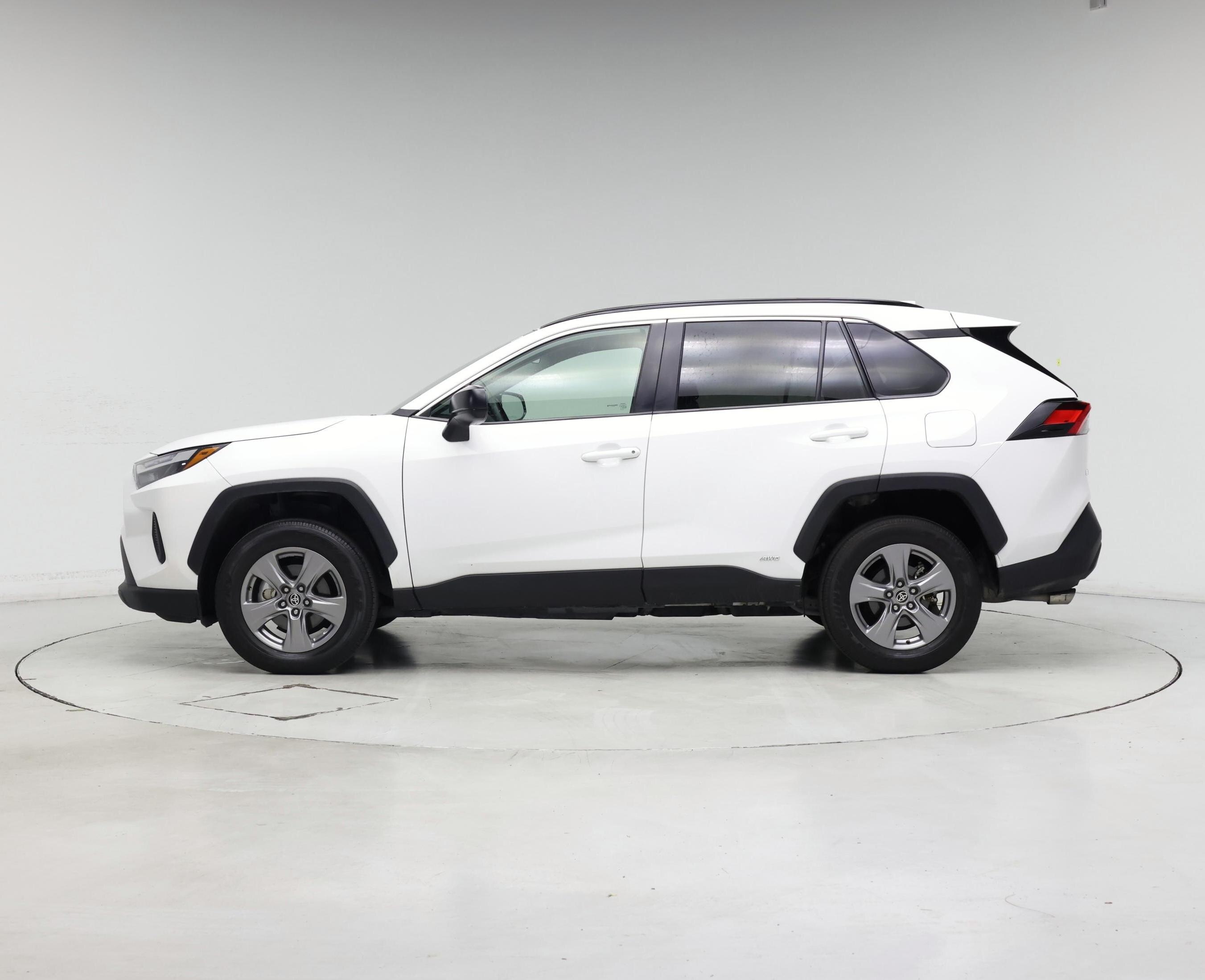Thumbnail: 2025 Toyota RAV4 - 3