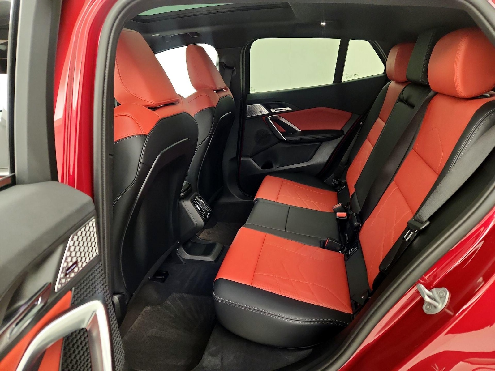 2025 BMW X2 35i - Photo 21