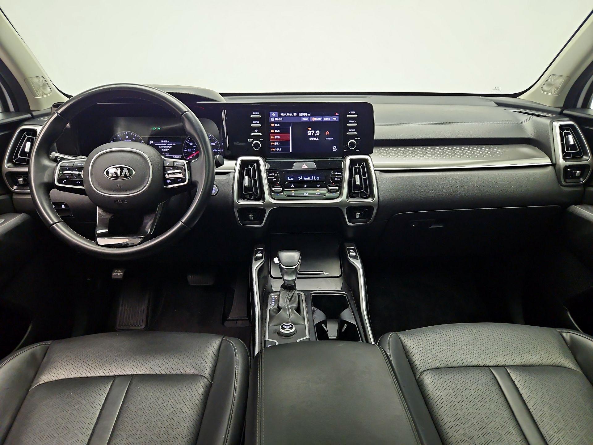 Thumbnail: 2021 Kia Sorento - 9