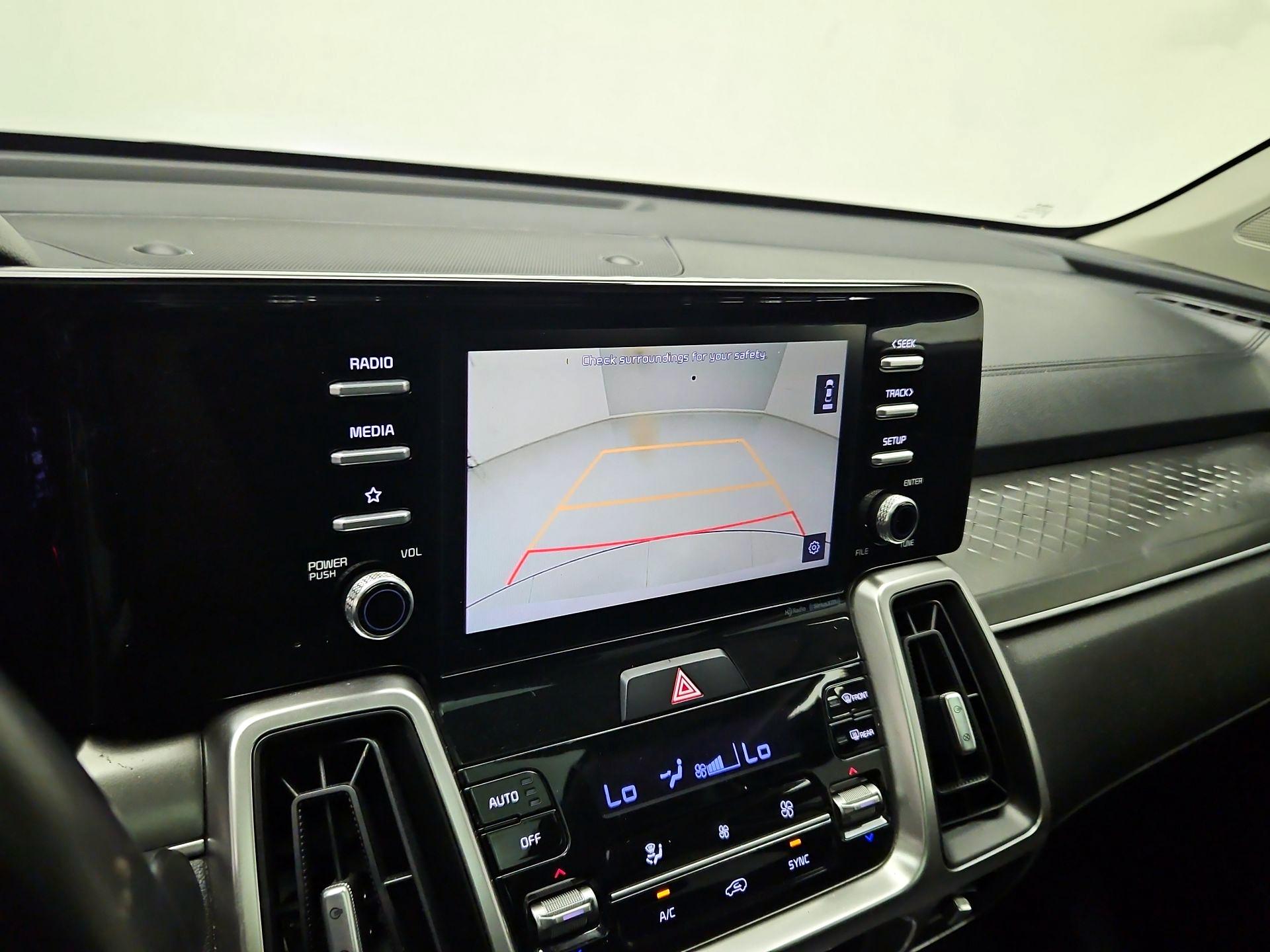 Thumbnail: 2021 Kia Sorento - 14