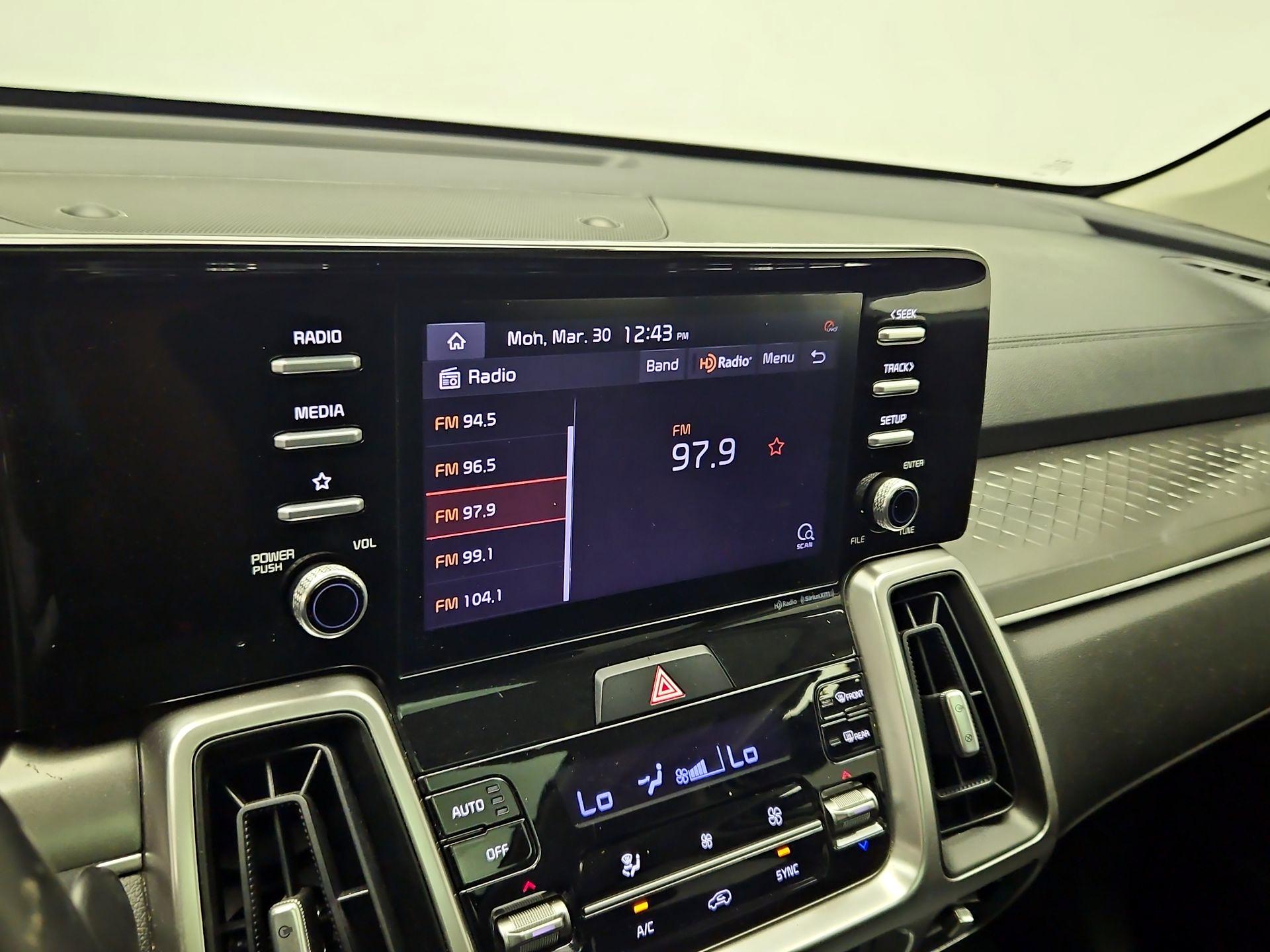 Thumbnail: 2021 Kia Sorento - 15