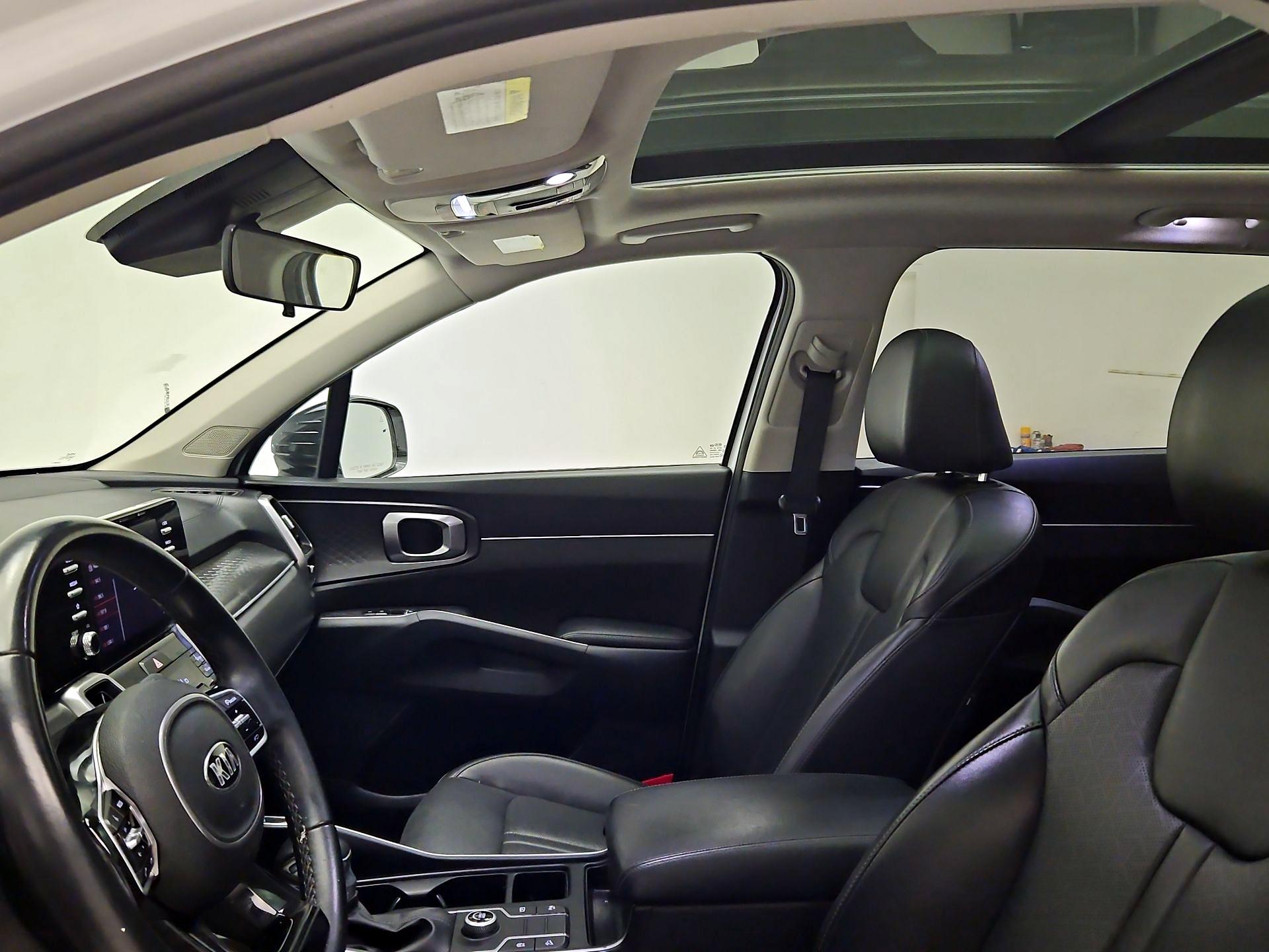 Thumbnail: 2021 Kia Sorento - 19