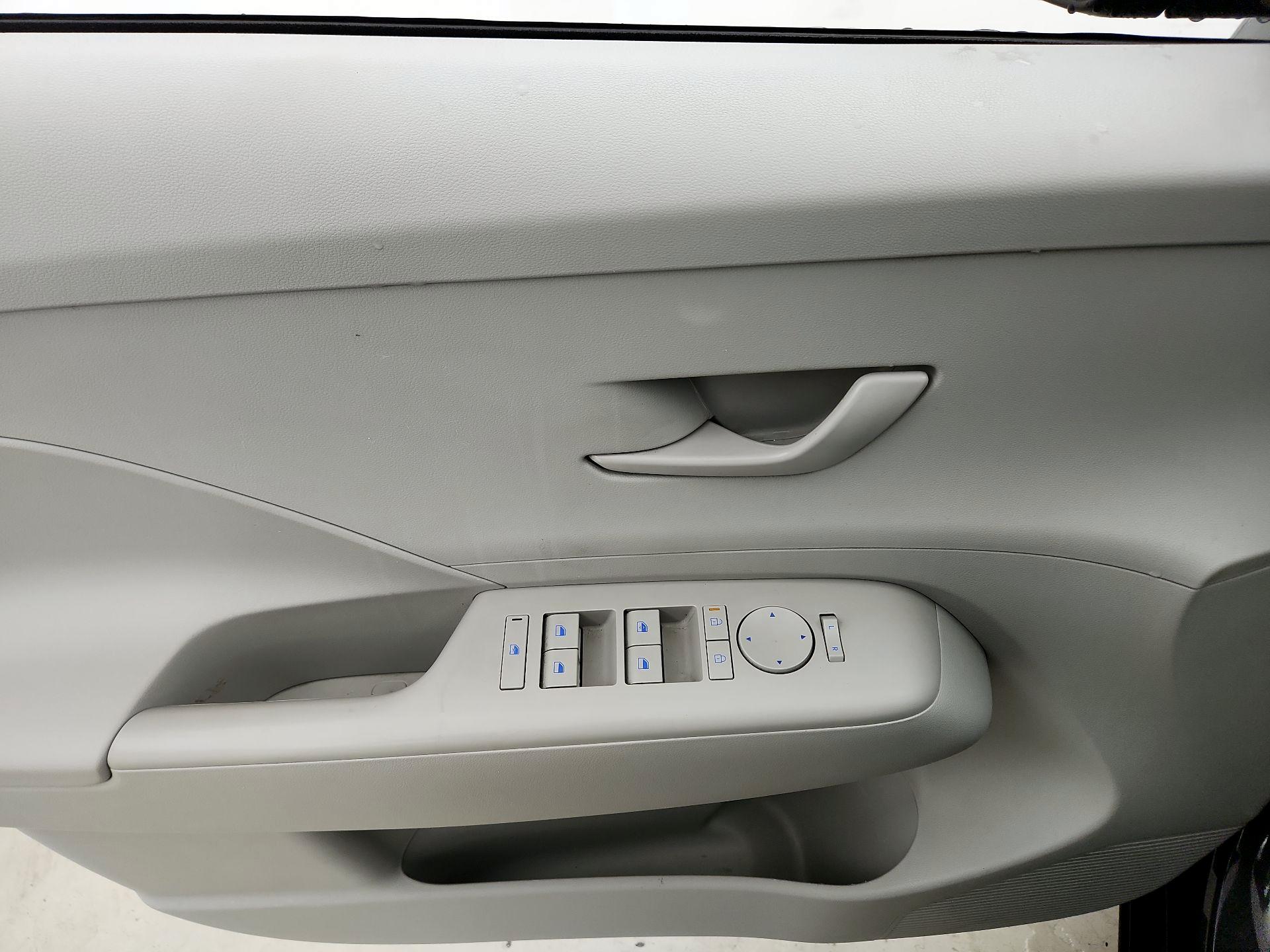 Thumbnail: 2024 Hyundai Kona - 12