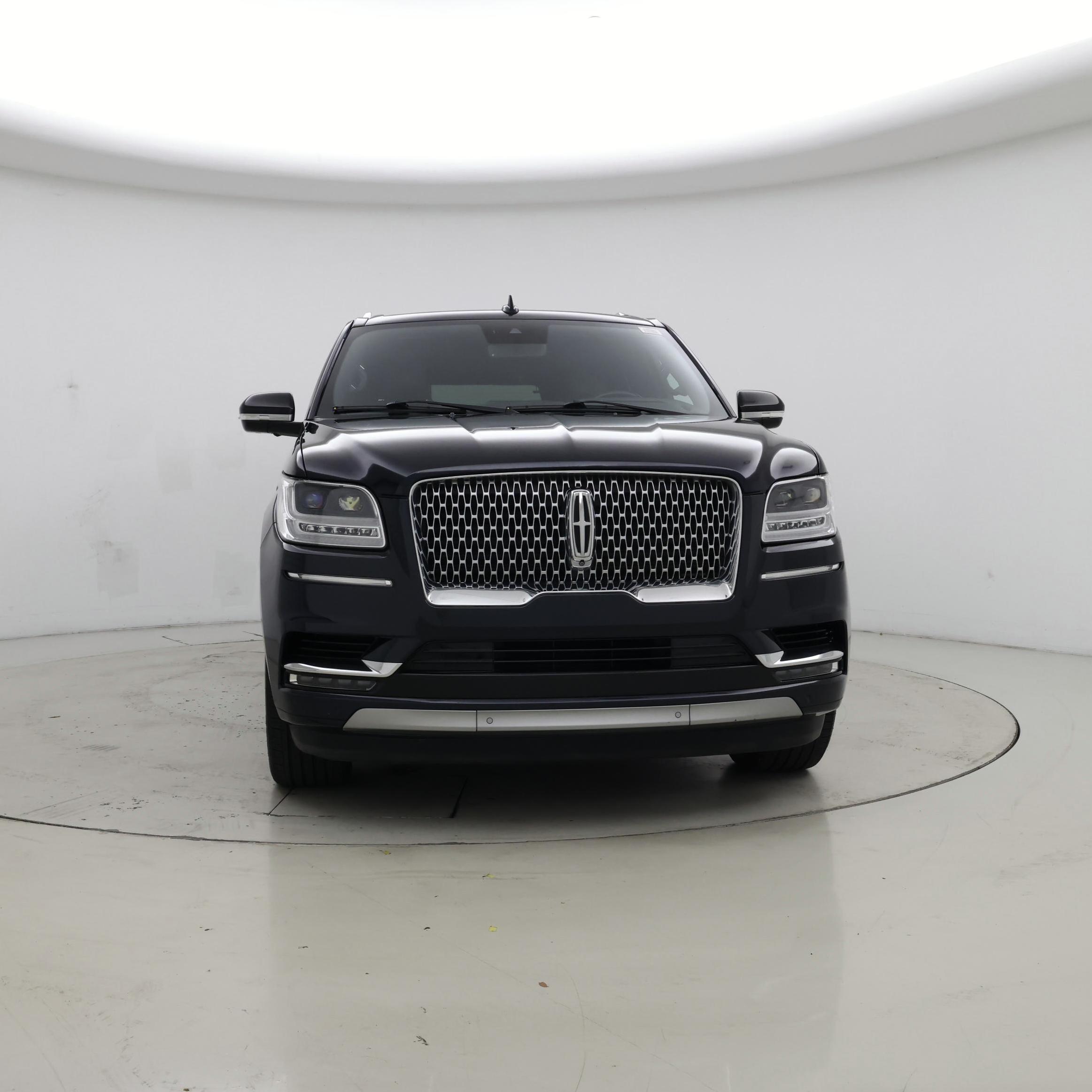Thumbnail: 2021 Lincoln Navigator L - 5