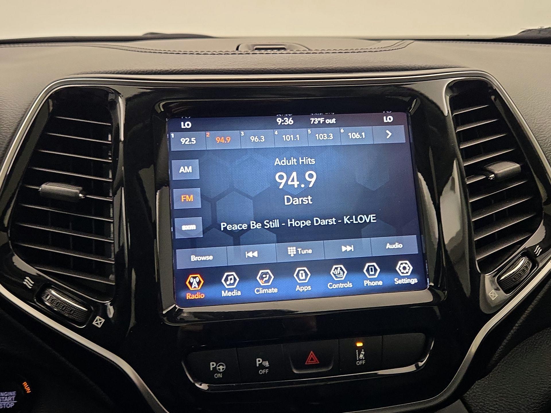 Thumbnail: 2021 Jeep Cherokee - 15