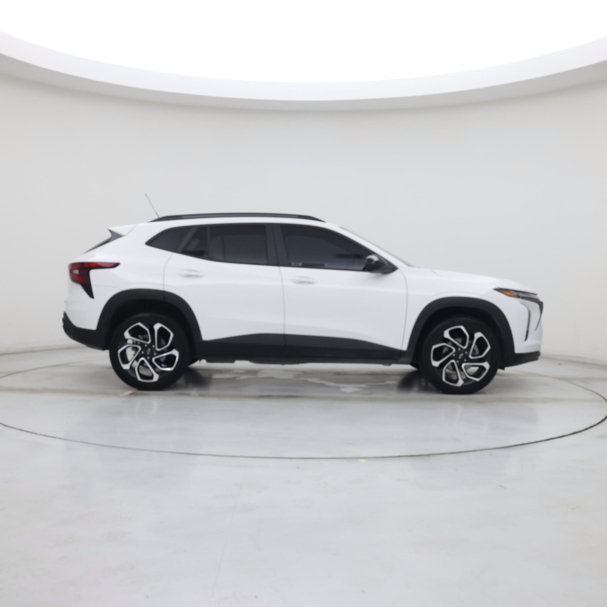 Thumbnail: 2025 Chevrolet Trax - 7