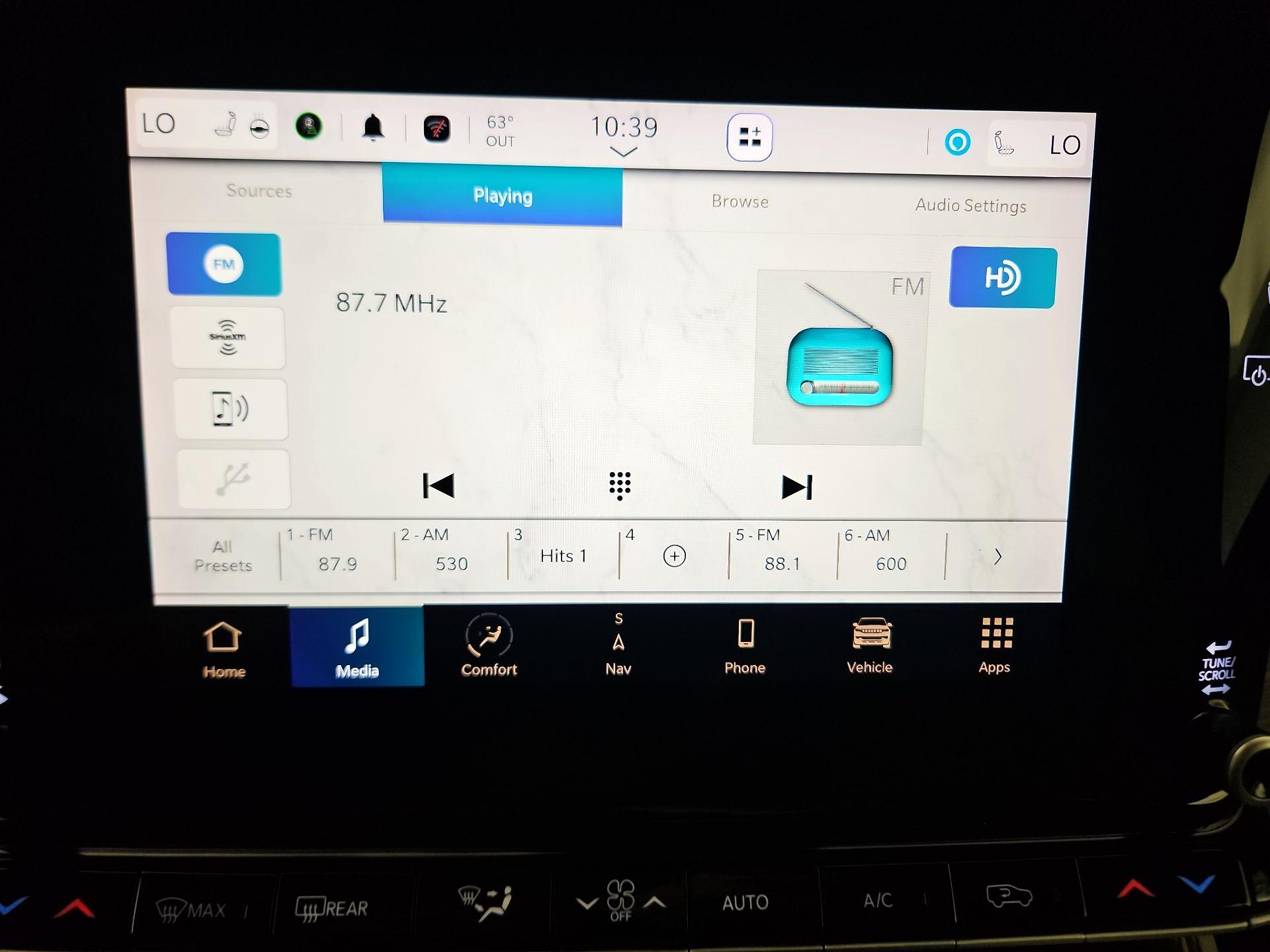 Thumbnail: 2024 Jeep Wagoneer - 15