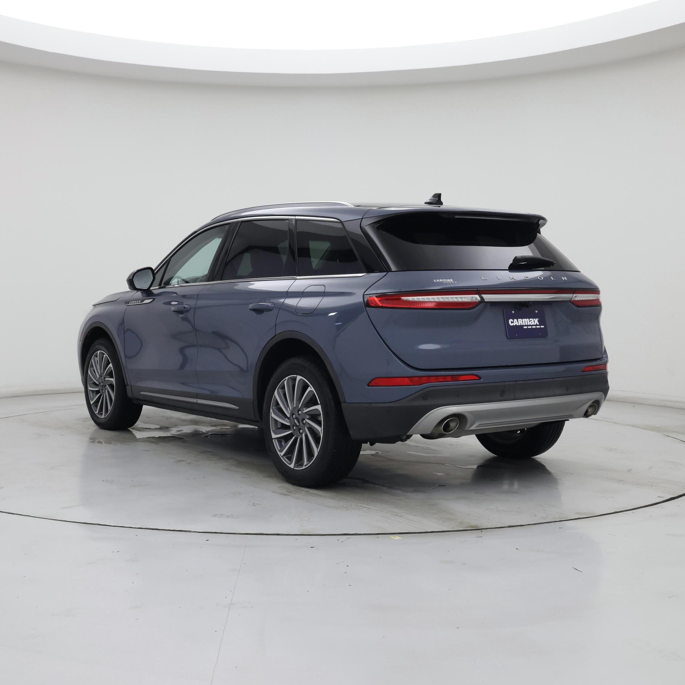 Thumbnail: 2023 Lincoln Corsair - 2