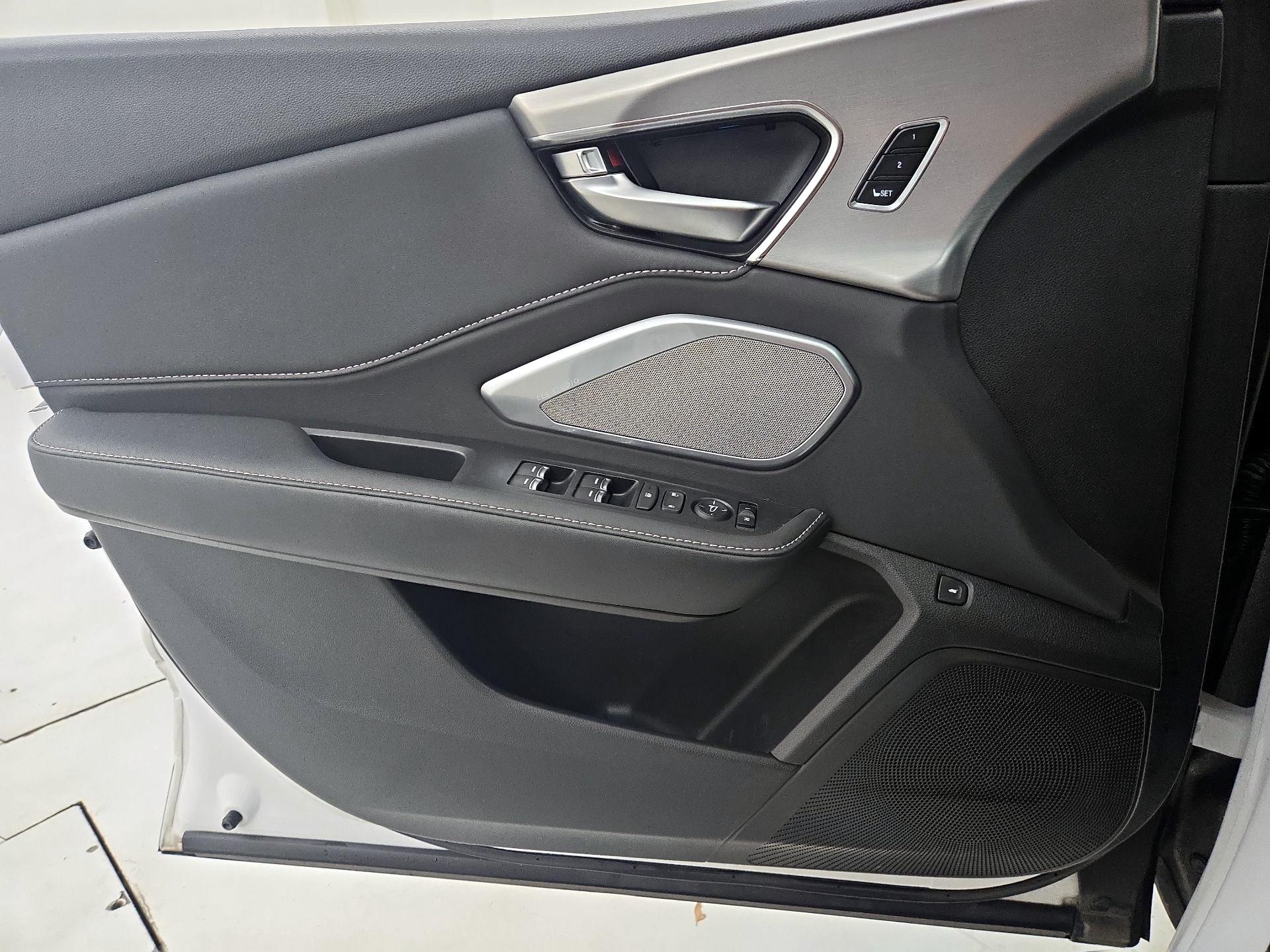 Thumbnail: 2022 Acura RDX - 12