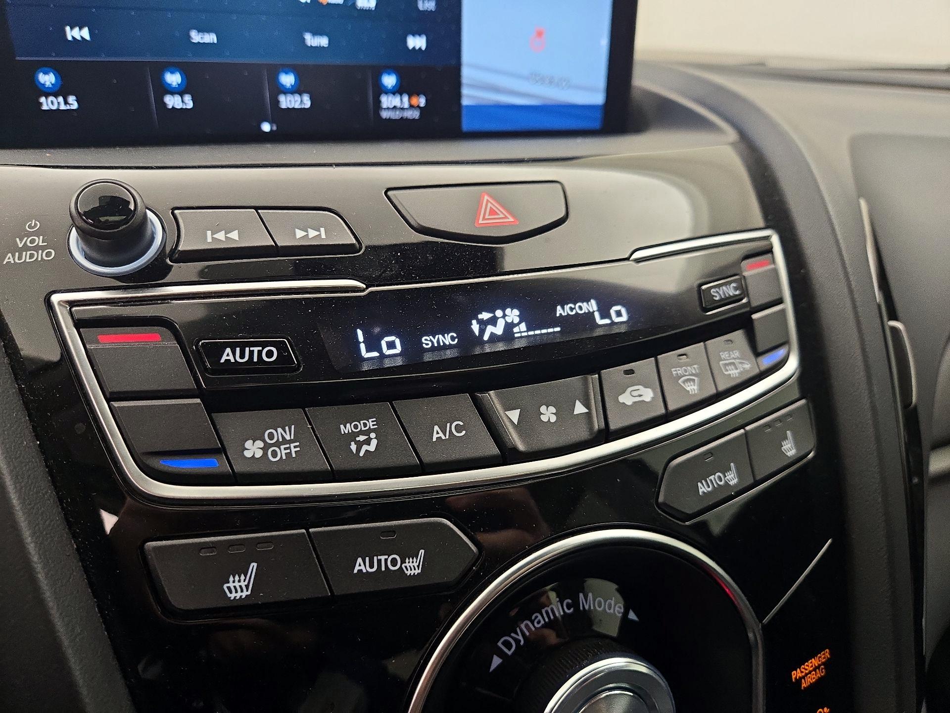 Thumbnail: 2022 Acura RDX - 17