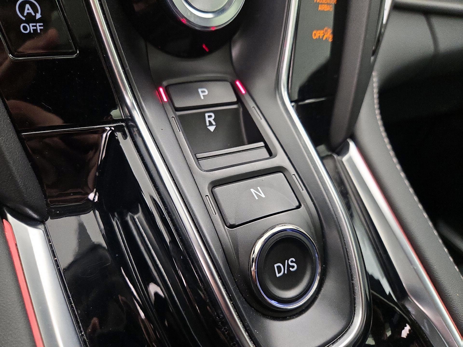 Thumbnail: 2022 Acura RDX - 18