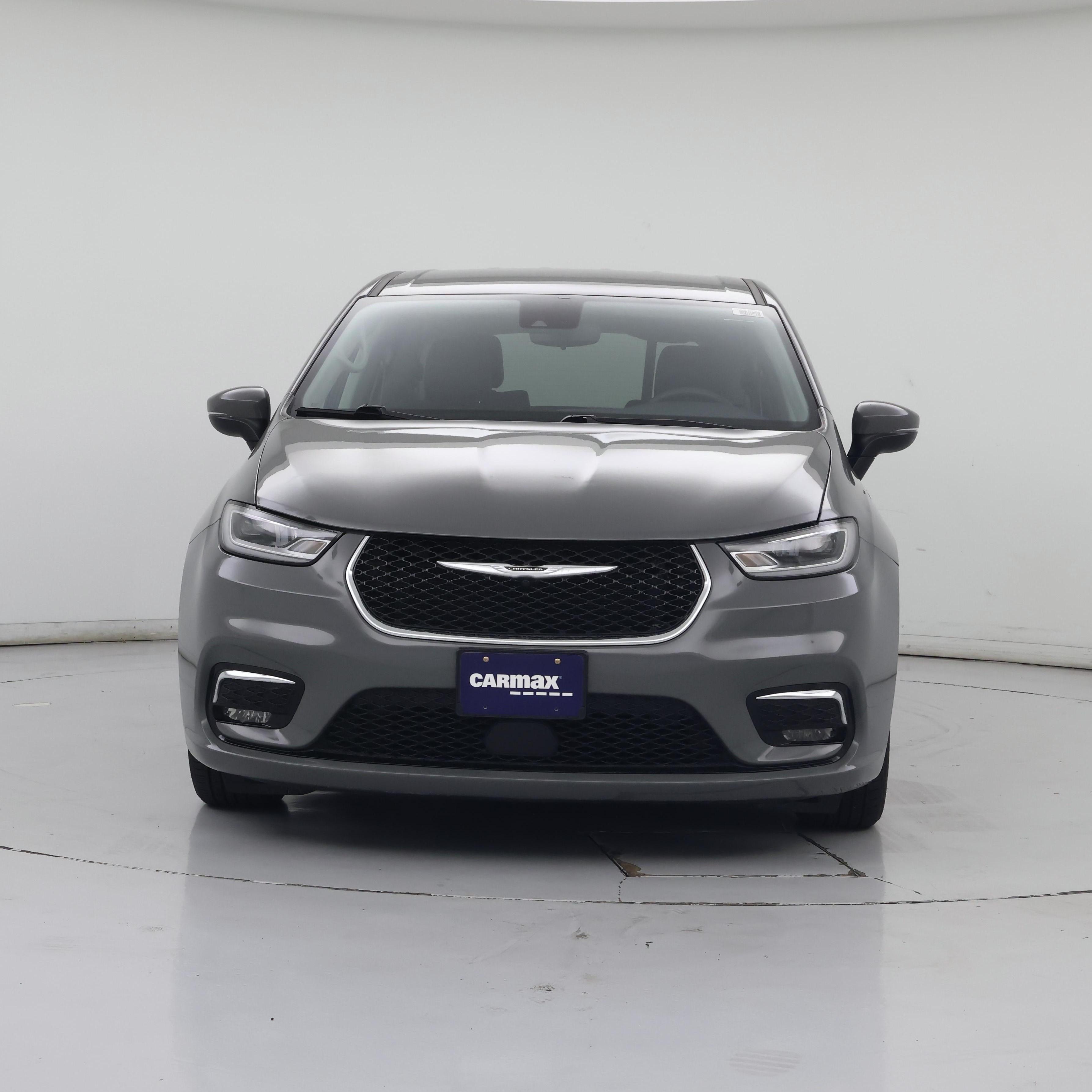 Thumbnail: 2023 Chrysler Pacifica - 5