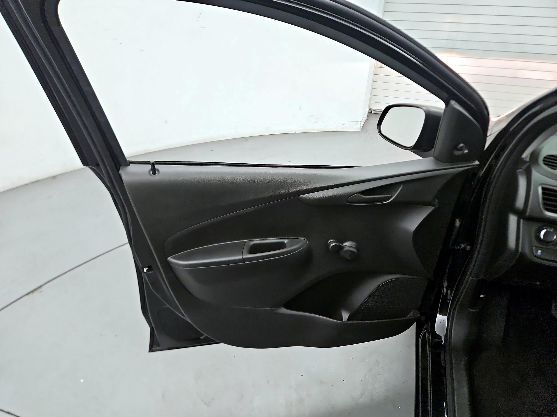 Thumbnail: 2022 Chevrolet Spark - 12