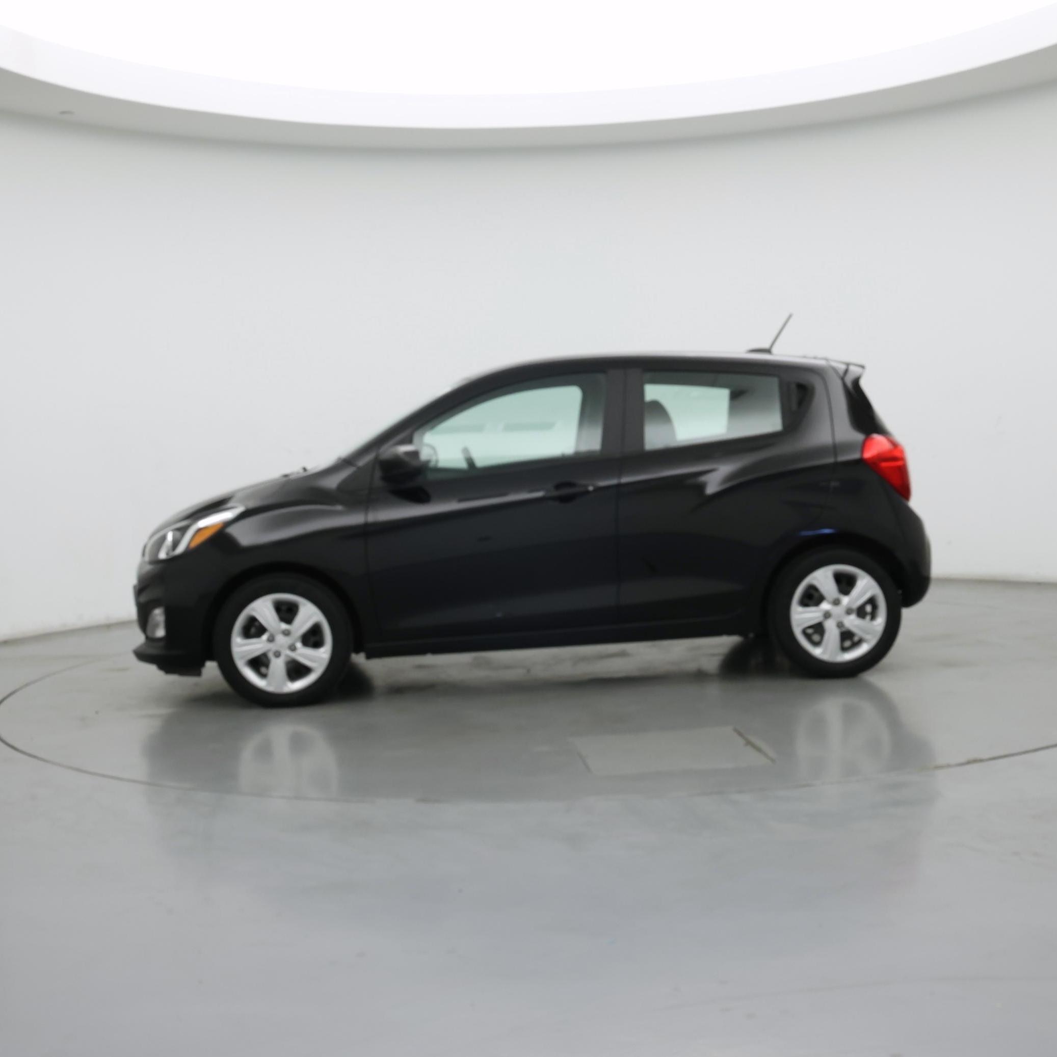 Thumbnail: 2022 Chevrolet Spark - 3