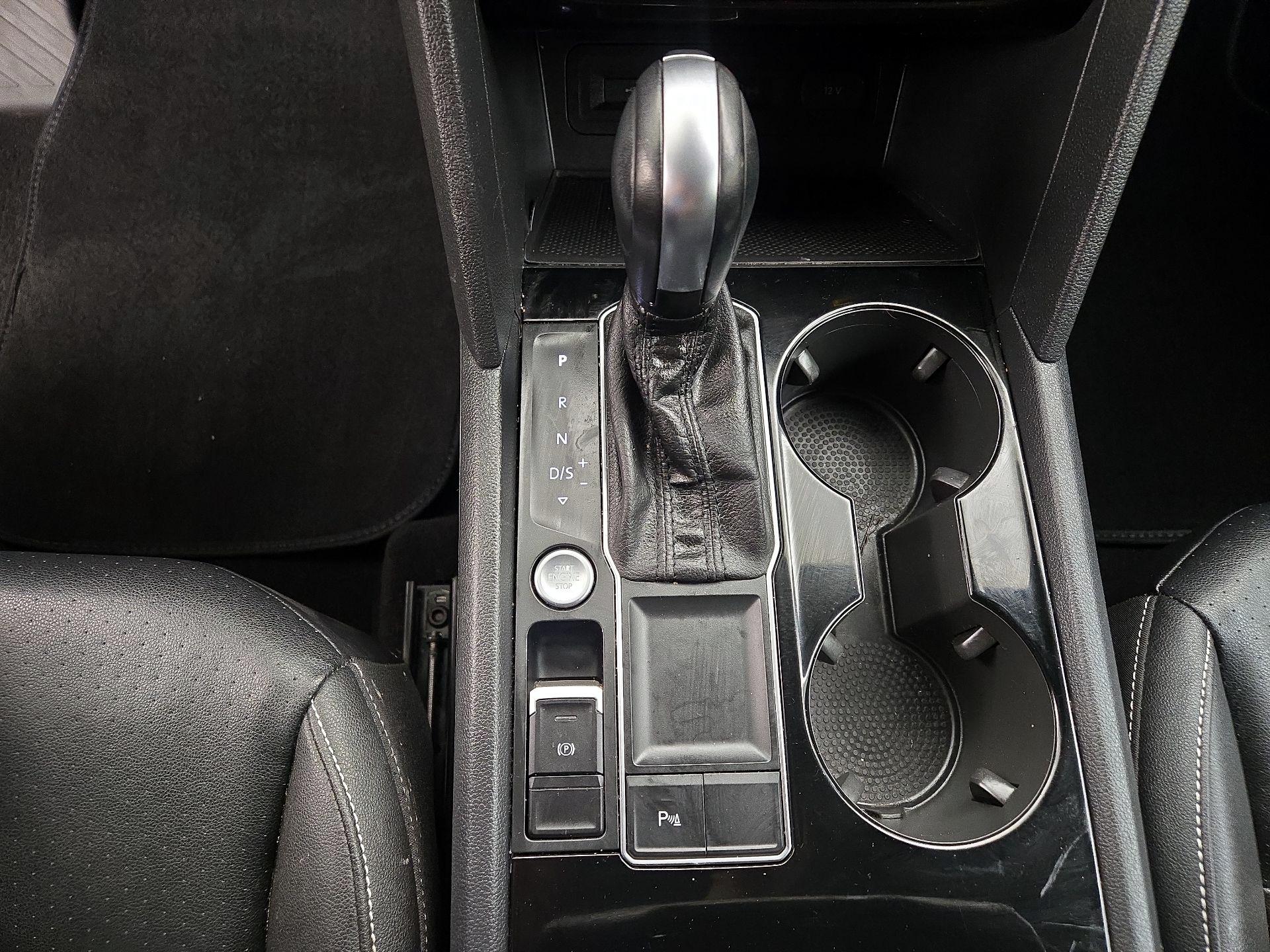 Thumbnail: 2020 Volkswagen Atlas - 18