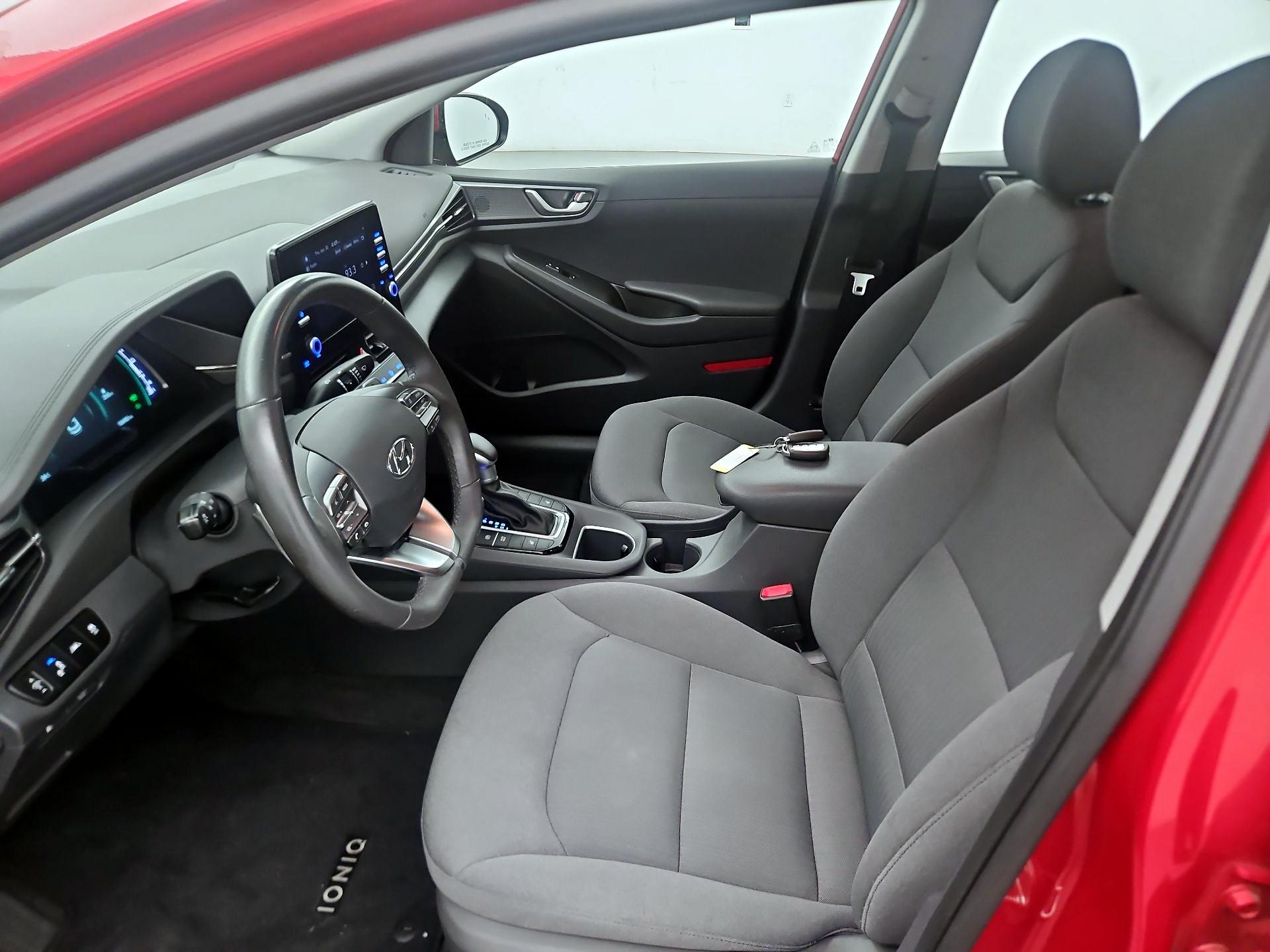 Thumbnail: 2022 Hyundai Ioniq - 11