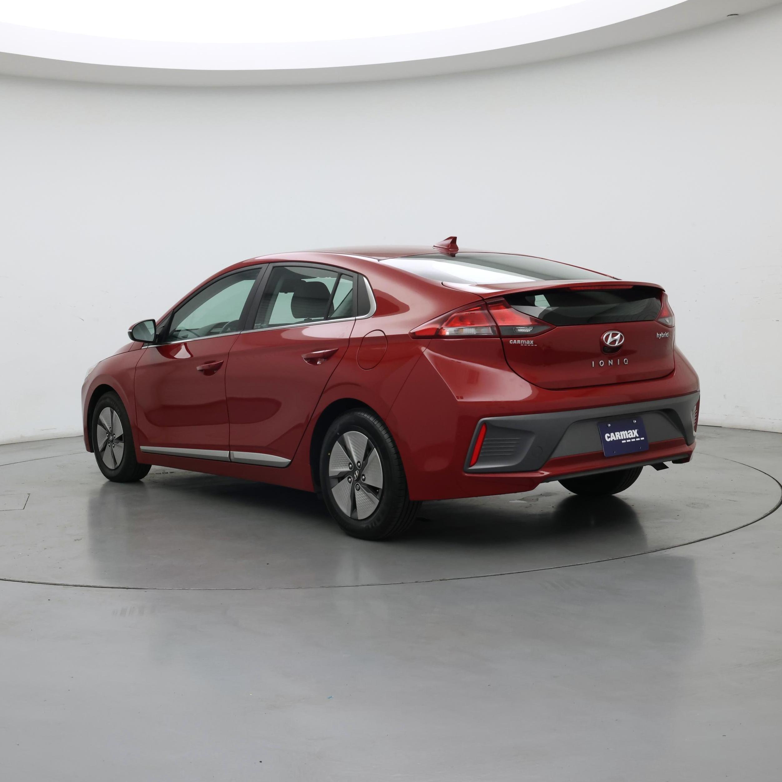 Thumbnail: 2022 Hyundai Ioniq - 2