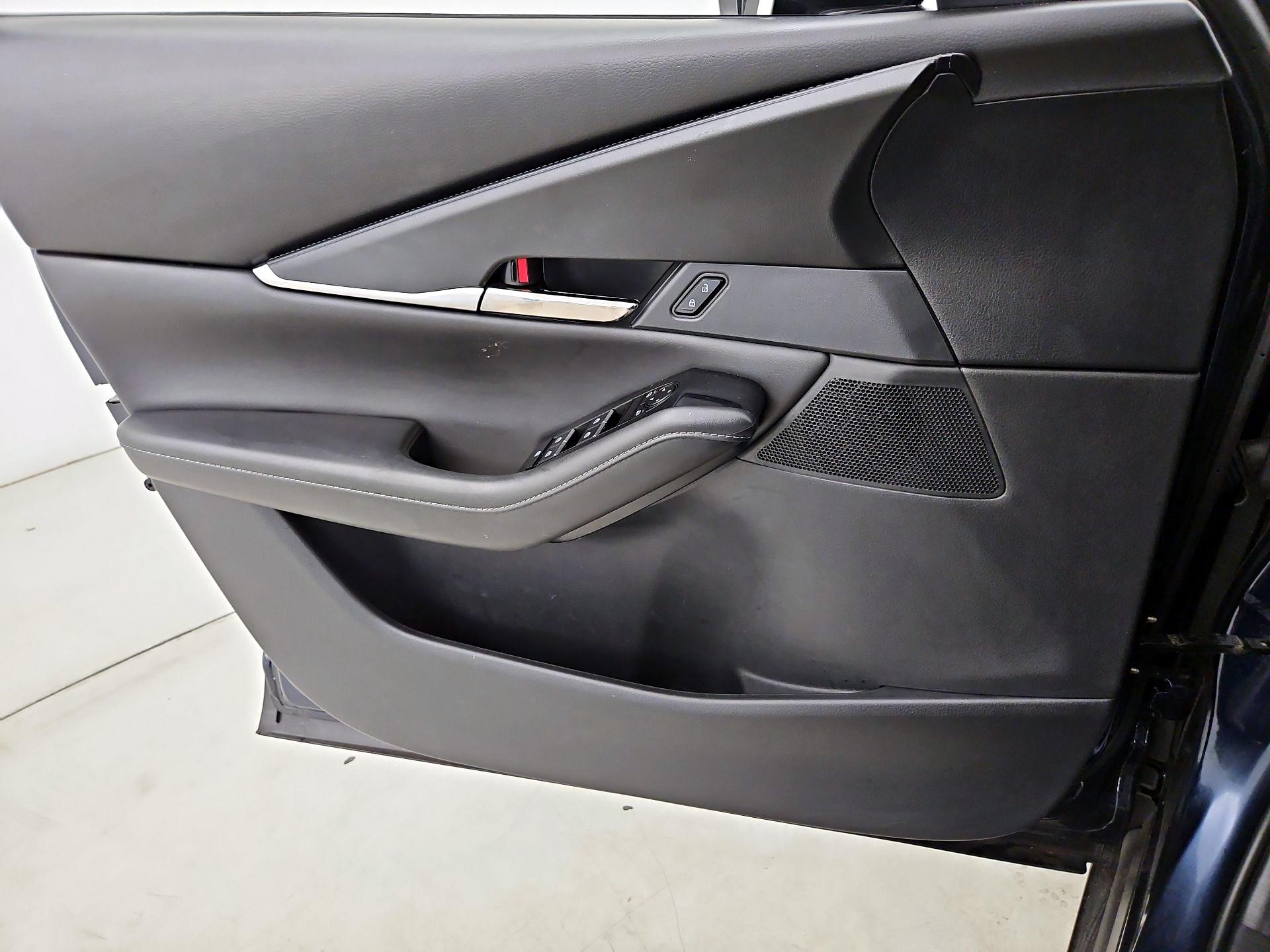 Thumbnail: 2023 Mazda CX-30 - 12