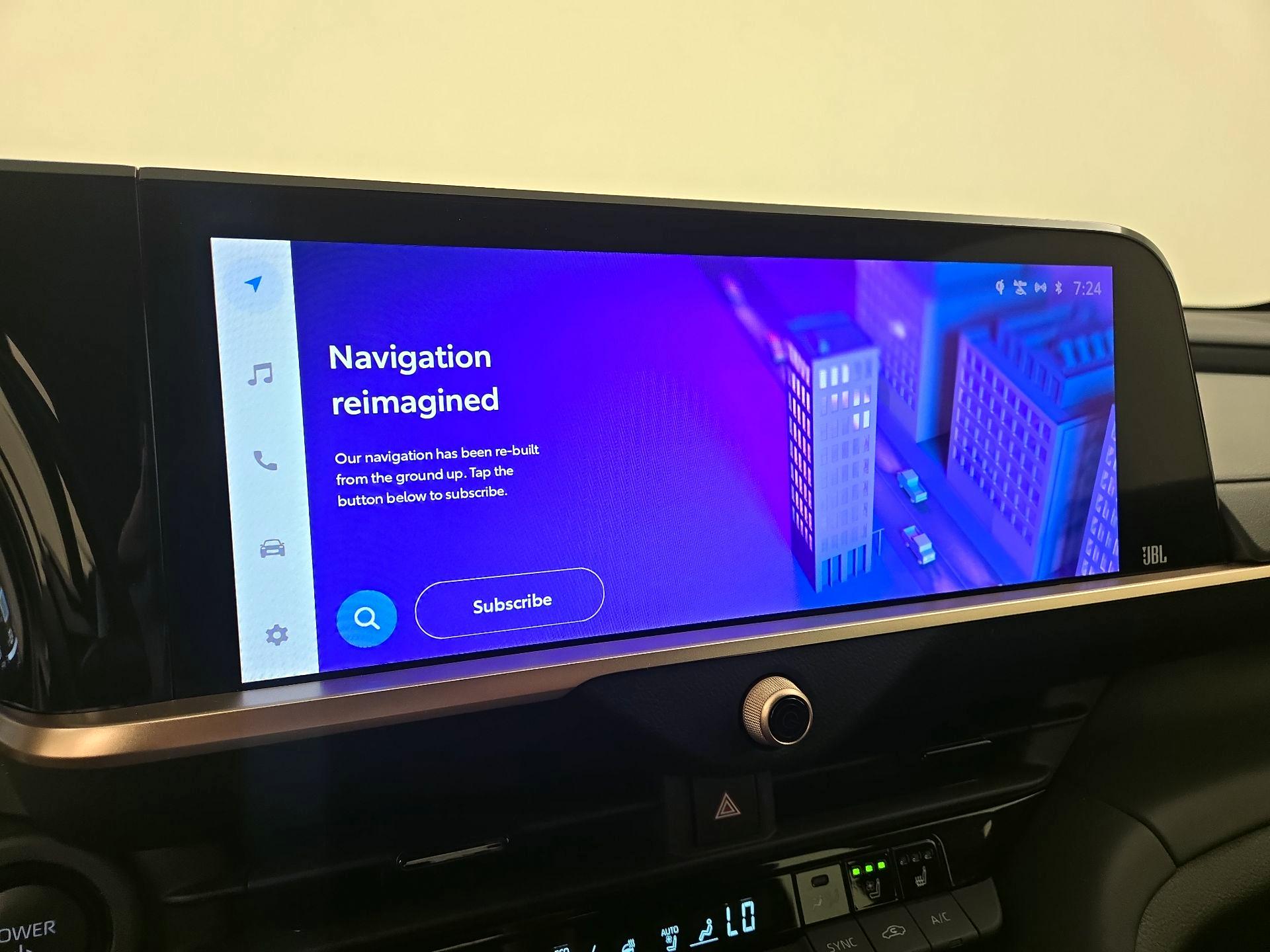 Thumbnail: 2023 Toyota Crown - 14