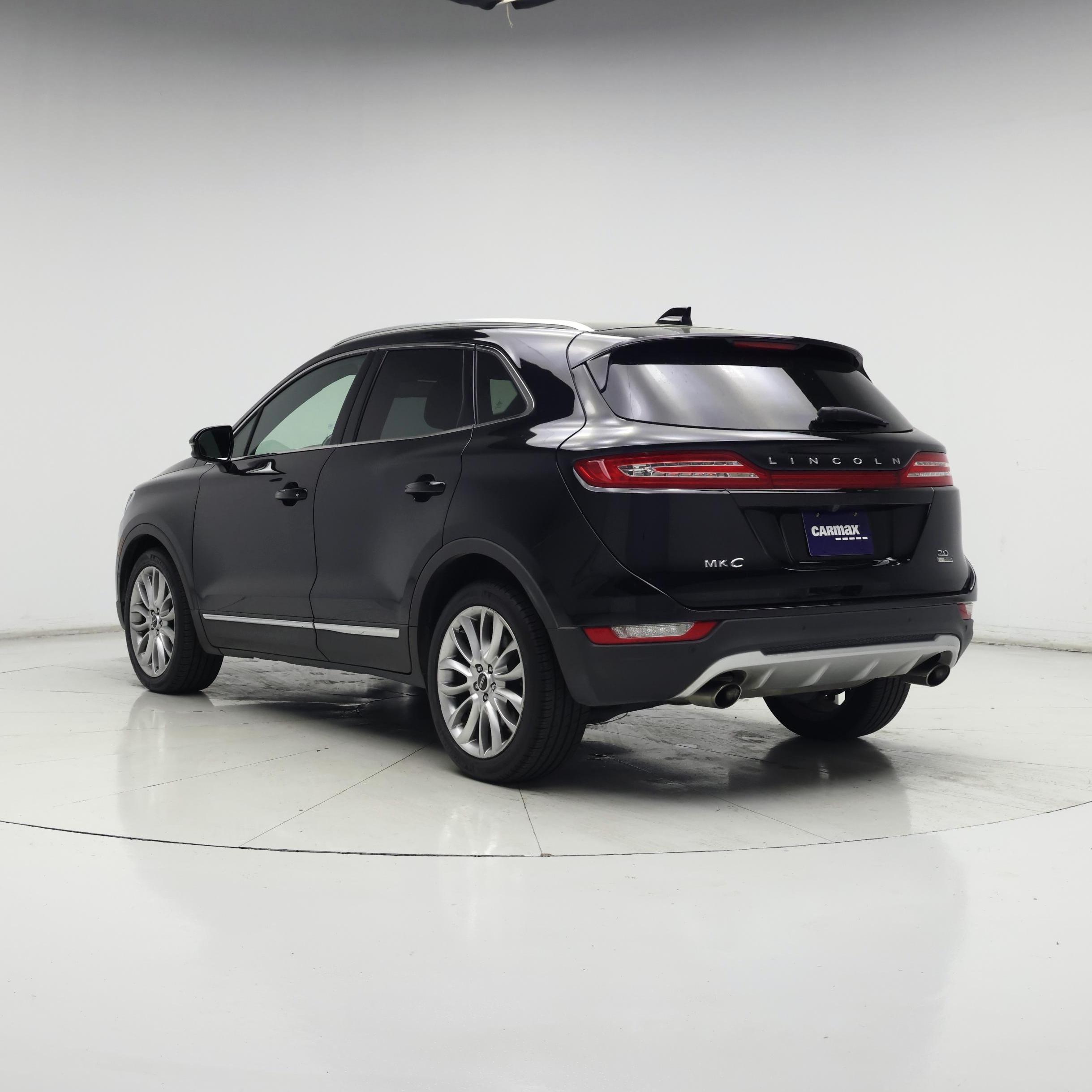 Thumbnail: 2016 Lincoln MKC - 2