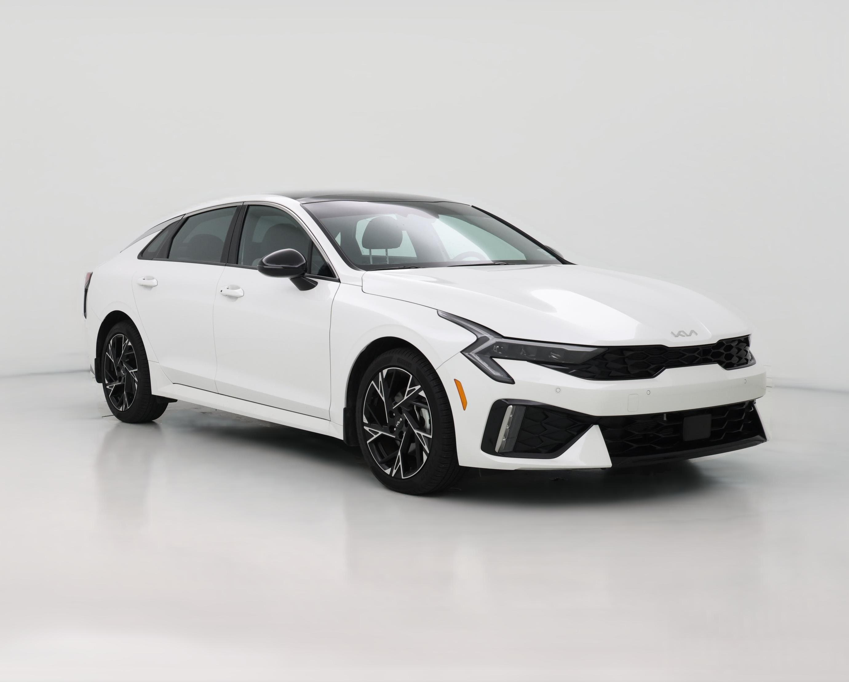 Thumbnail: 2025 Kia K5 - 1