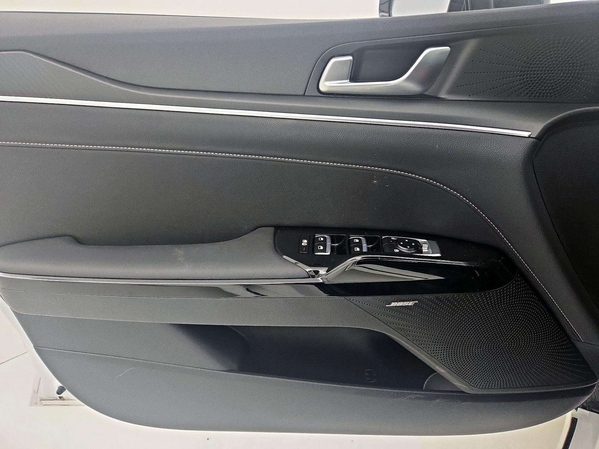 Thumbnail: 2025 Kia K5 - 12