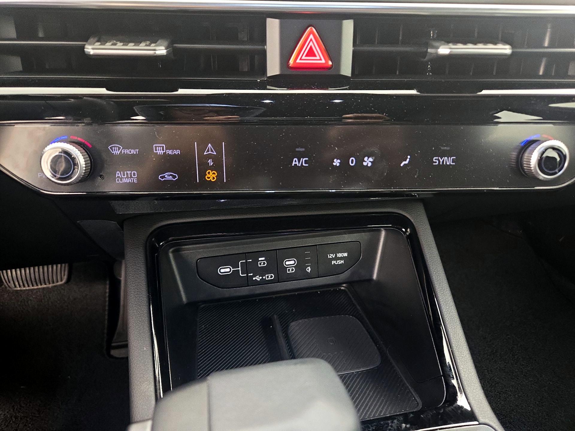 Thumbnail: 2025 Kia K5 - 17