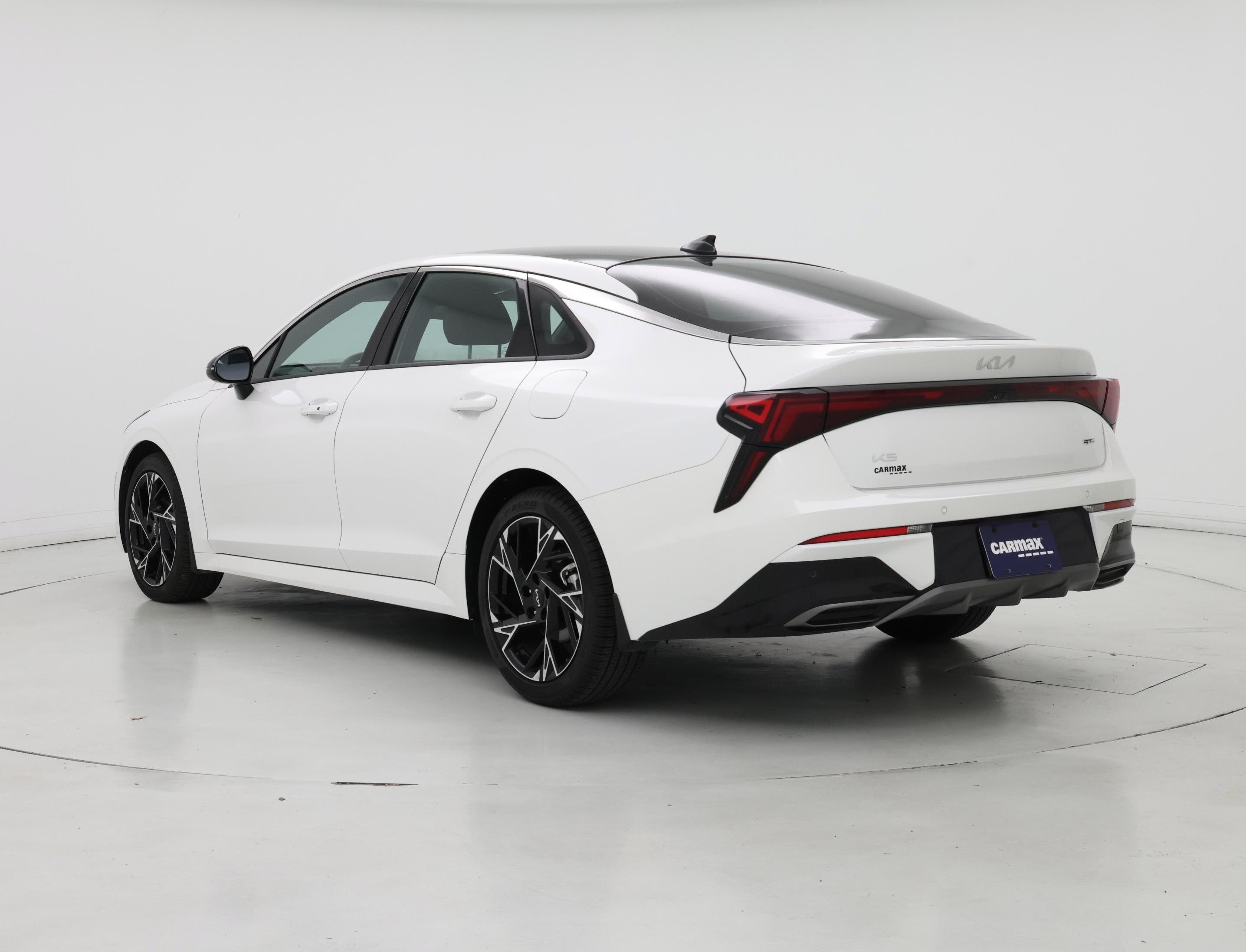 Thumbnail: 2025 Kia K5 - 2