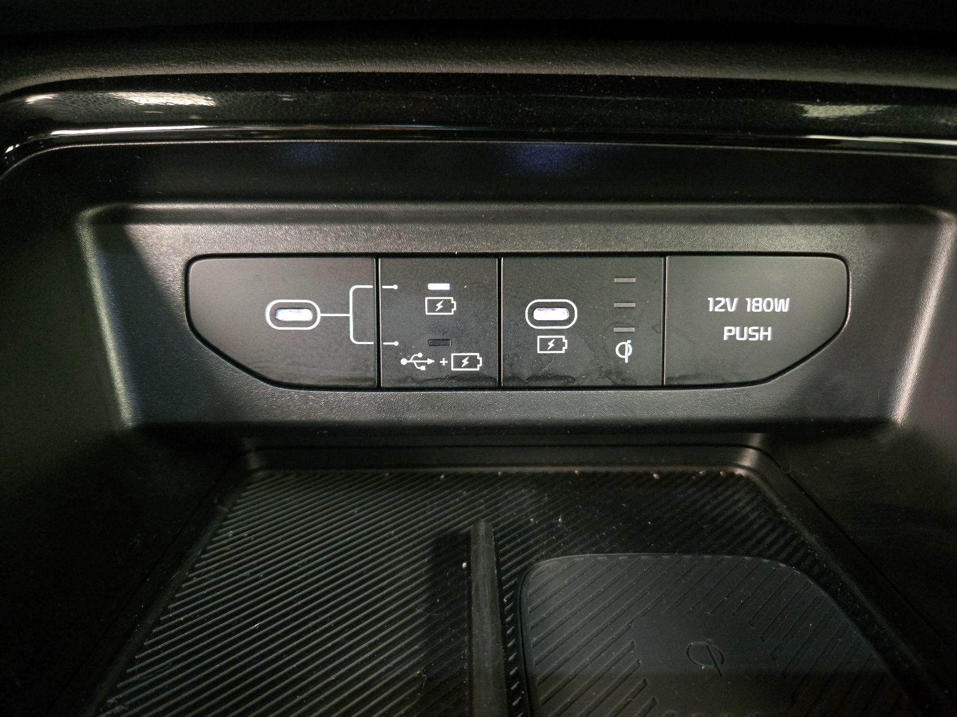 Thumbnail: 2025 Kia K5 - 19